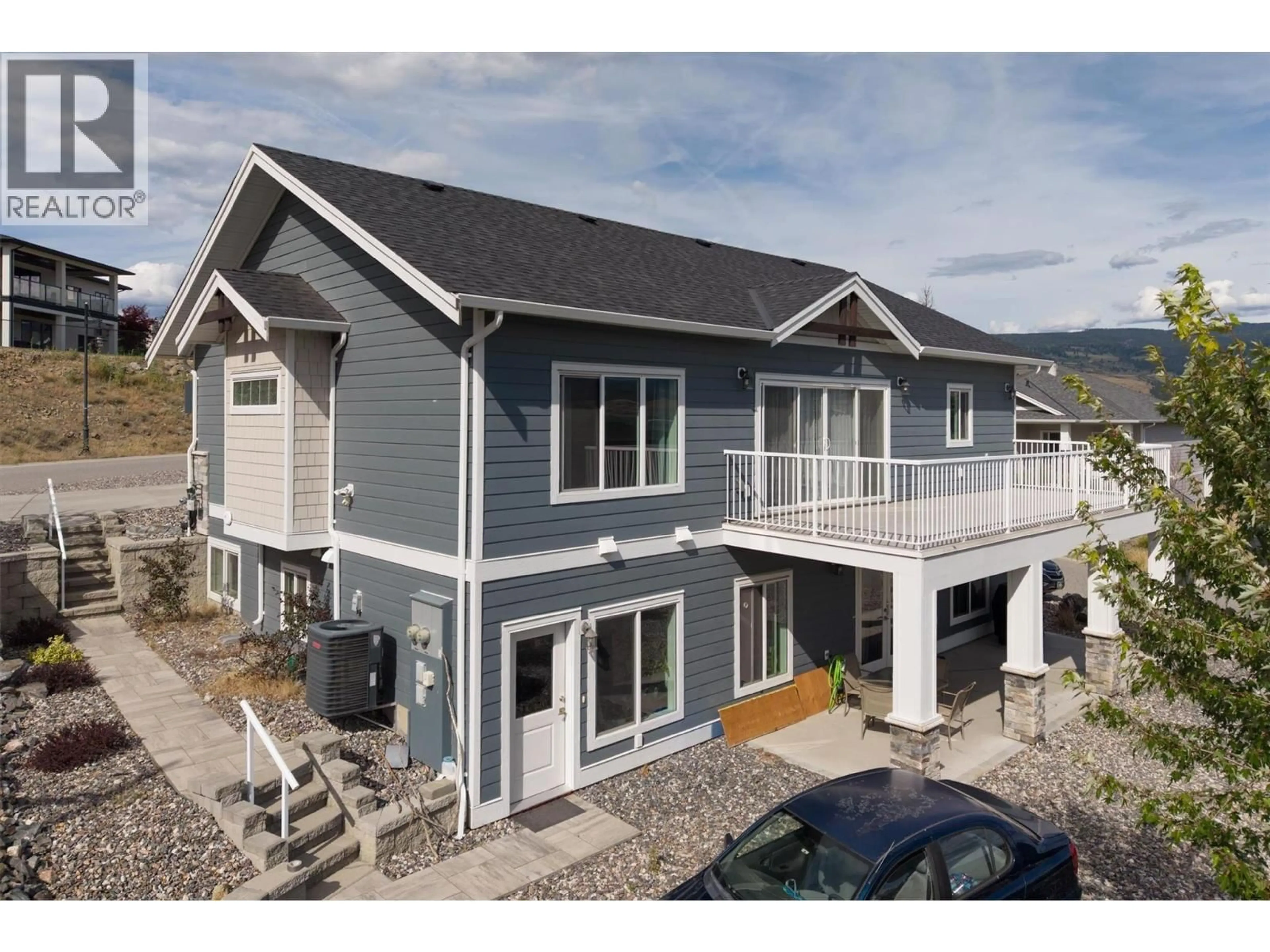 Home with vinyl exterior material, unknown for 741 YORKVILLE STREET, Kelowna British Columbia V1V0A9