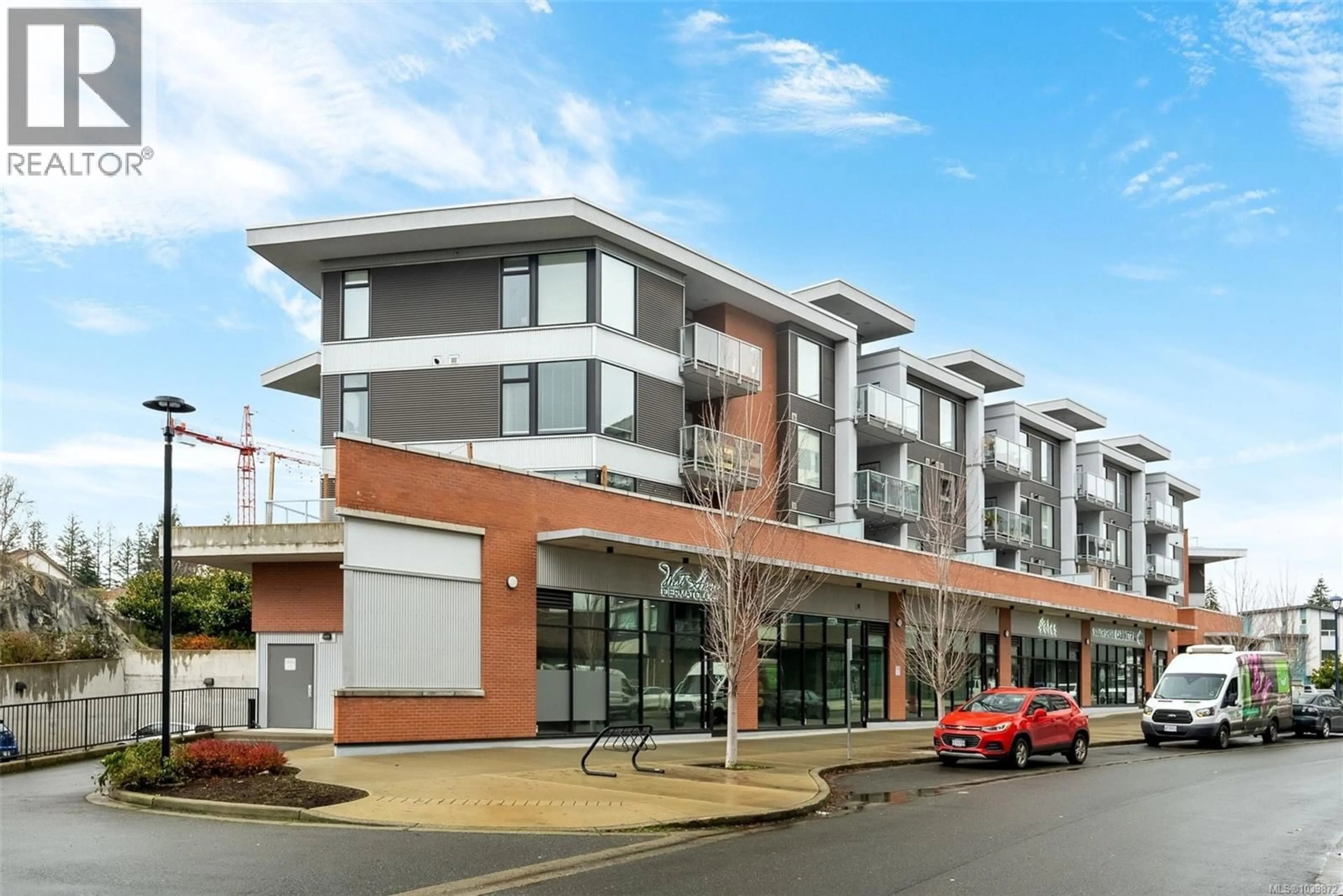 Unknown for 304 - 950 WHIRLAWAY CRESCENT, Langford British Columbia V9B6W6