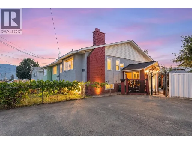1090 WINDBREAK STREET, Kamloops 1