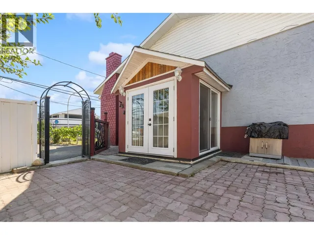 1090 WINDBREAK STREET, Kamloops 5