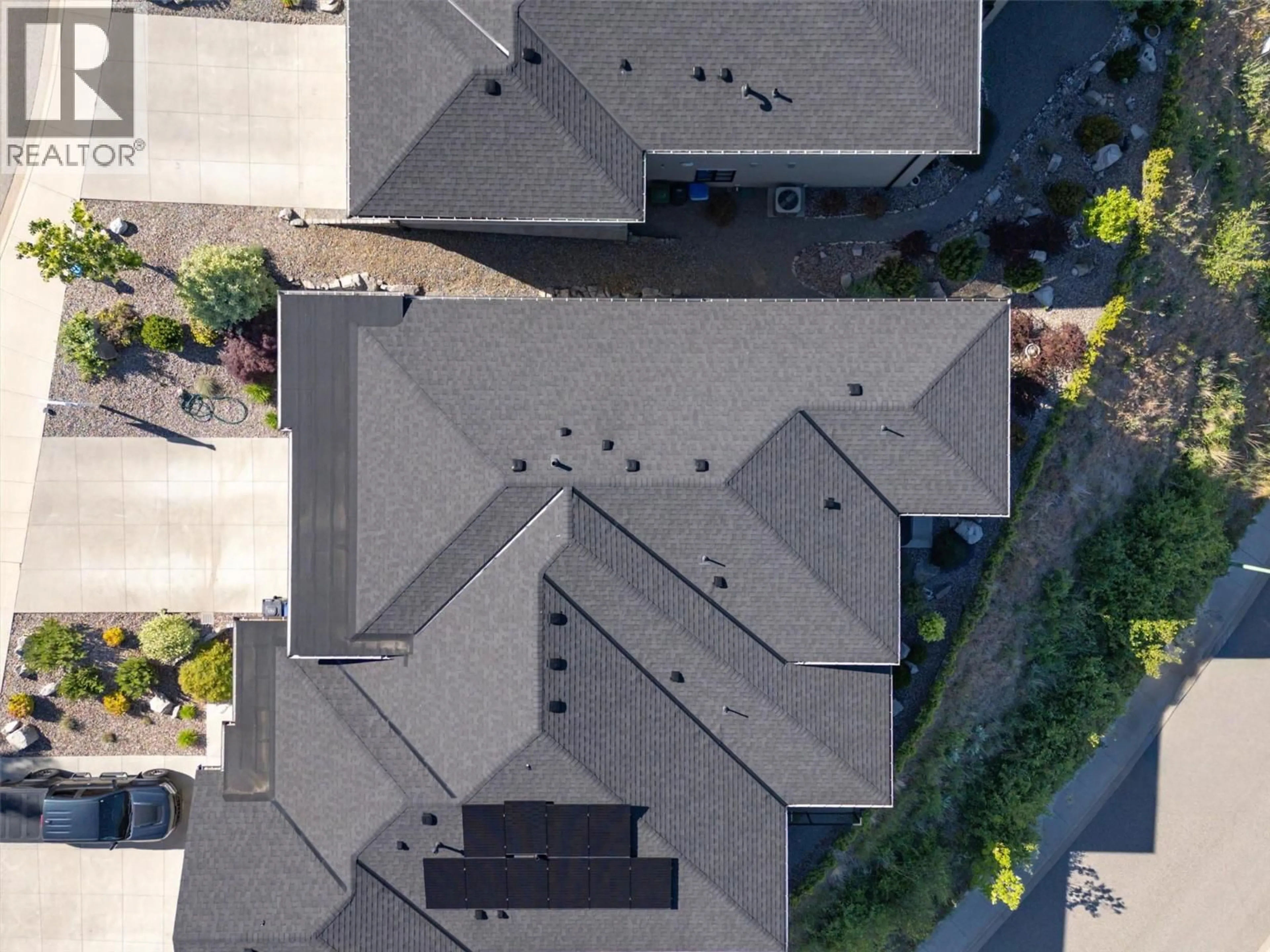 A pic from outside/outdoor area/front of a property/back of a property/a pic from drone, street for 9659 SANTINA ROAD, Lake Country British Columbia V4V2R9