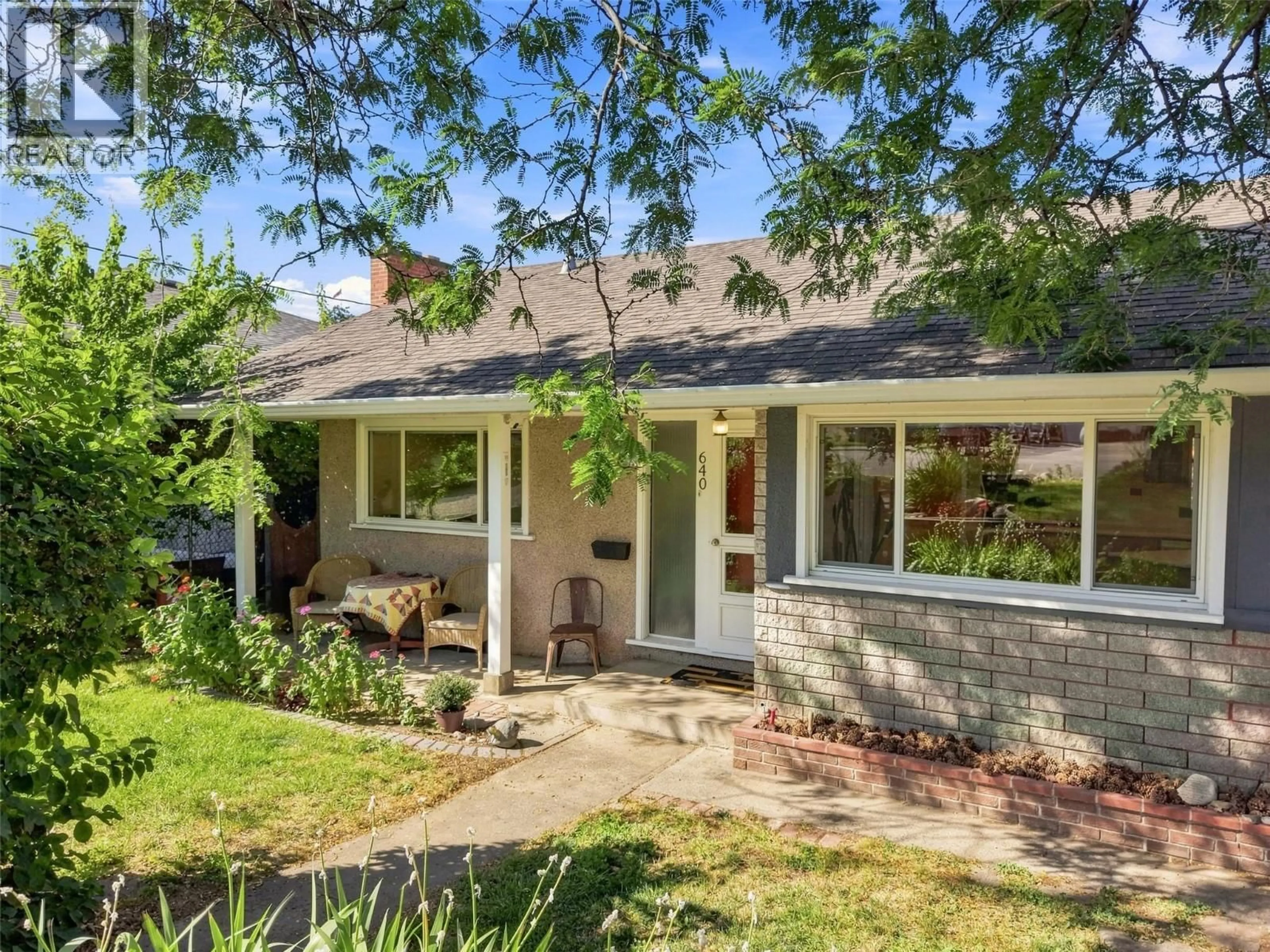 Home with brick exterior material, street for 640 FRASER STREET, Kamloops British Columbia V2C3H2
