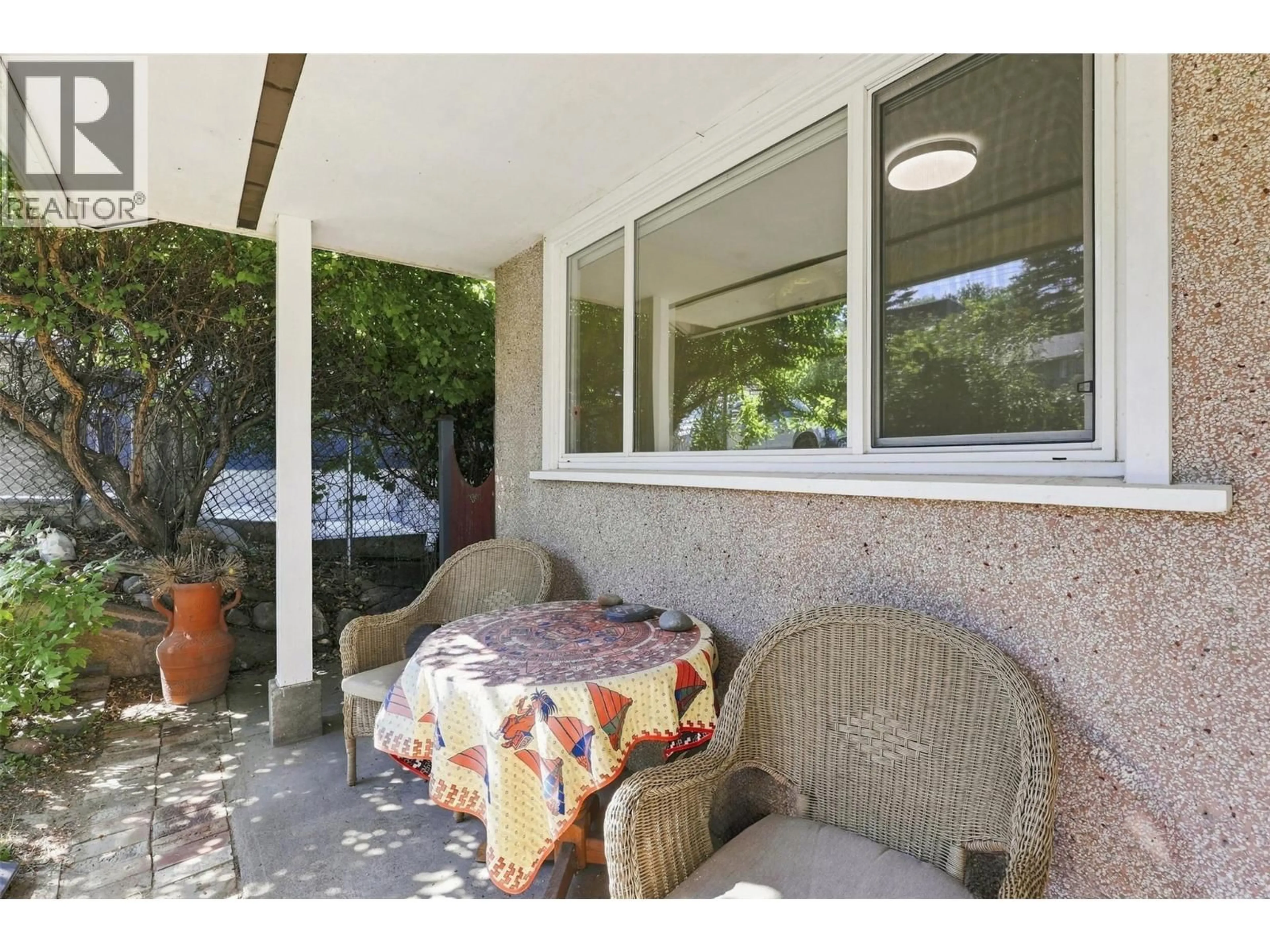 Patio, street for 640 FRASER STREET, Kamloops British Columbia V2C3H2