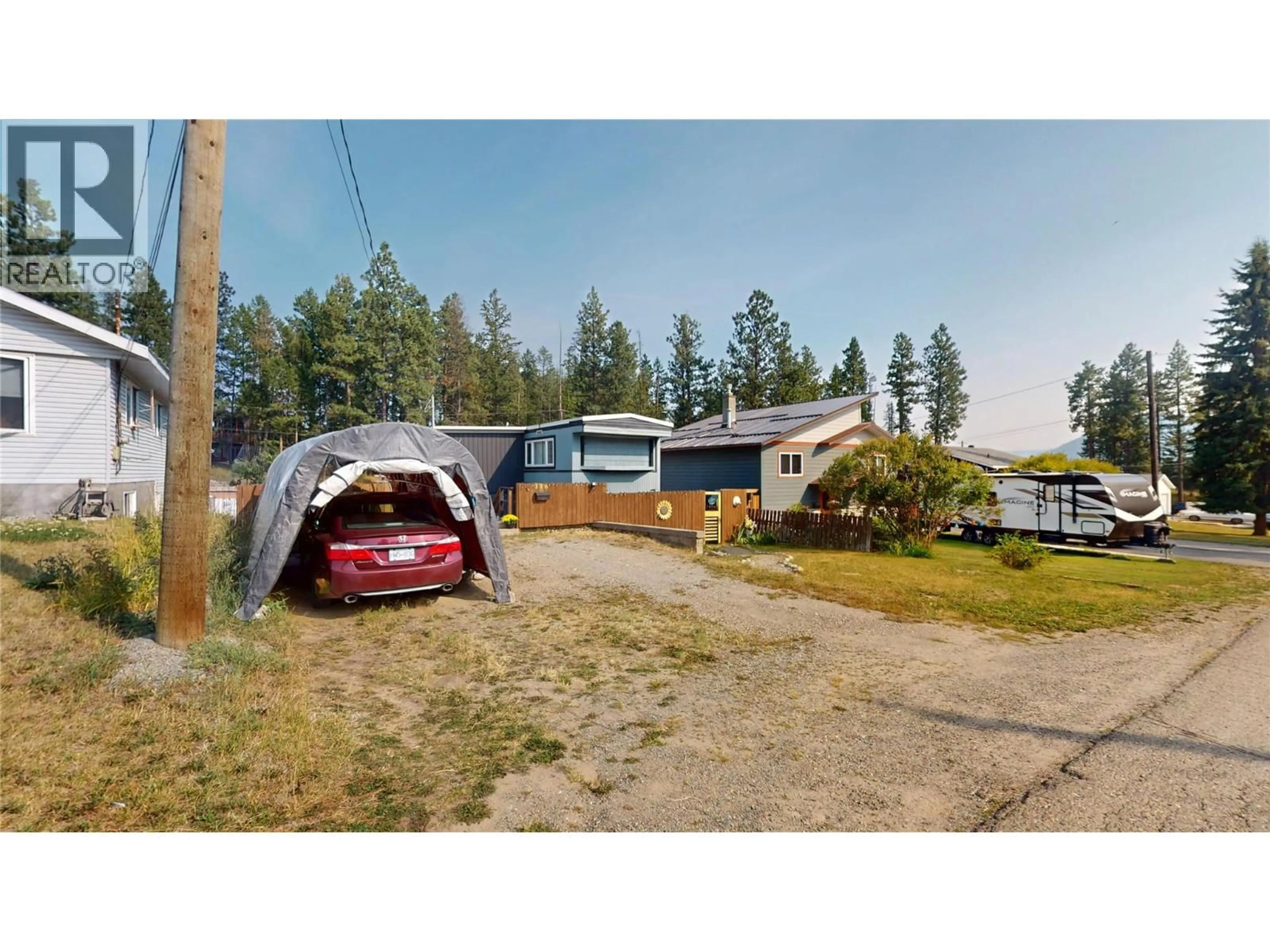 A pic from outside/outdoor area/front of a property/back of a property/a pic from drone, street for 116 311 AVENUE, Kimberley British Columbia V1A3J6