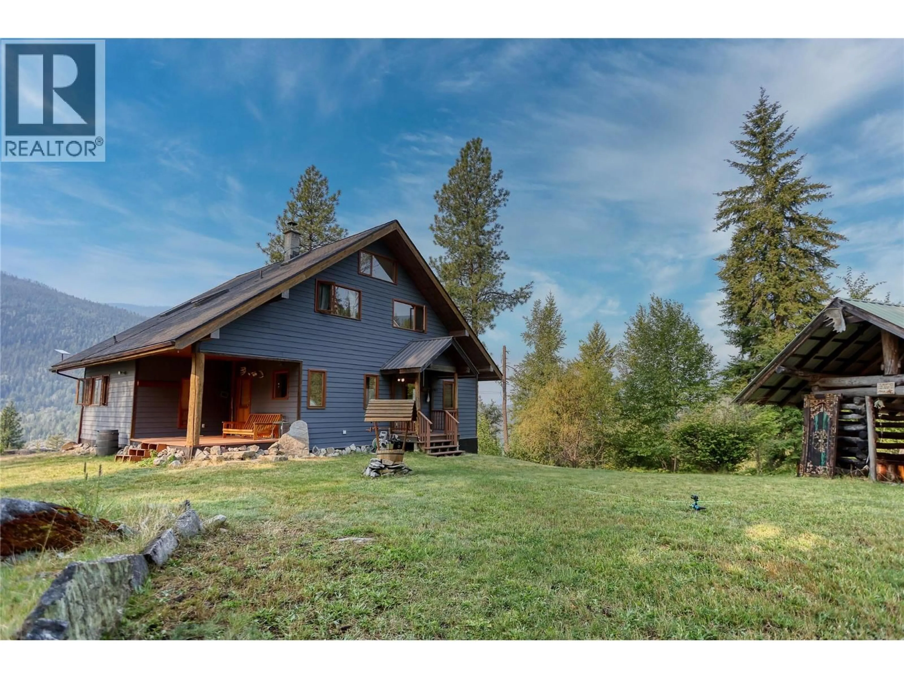 A pic from outside/outdoor area/front of a property/back of a property/a pic from drone, mountain view for 220 GROHMAN CREEK ROAD, Nelson British Columbia V1L5P3