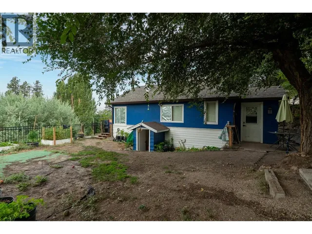1350 BENTIEN ROAD, Kelowna 2