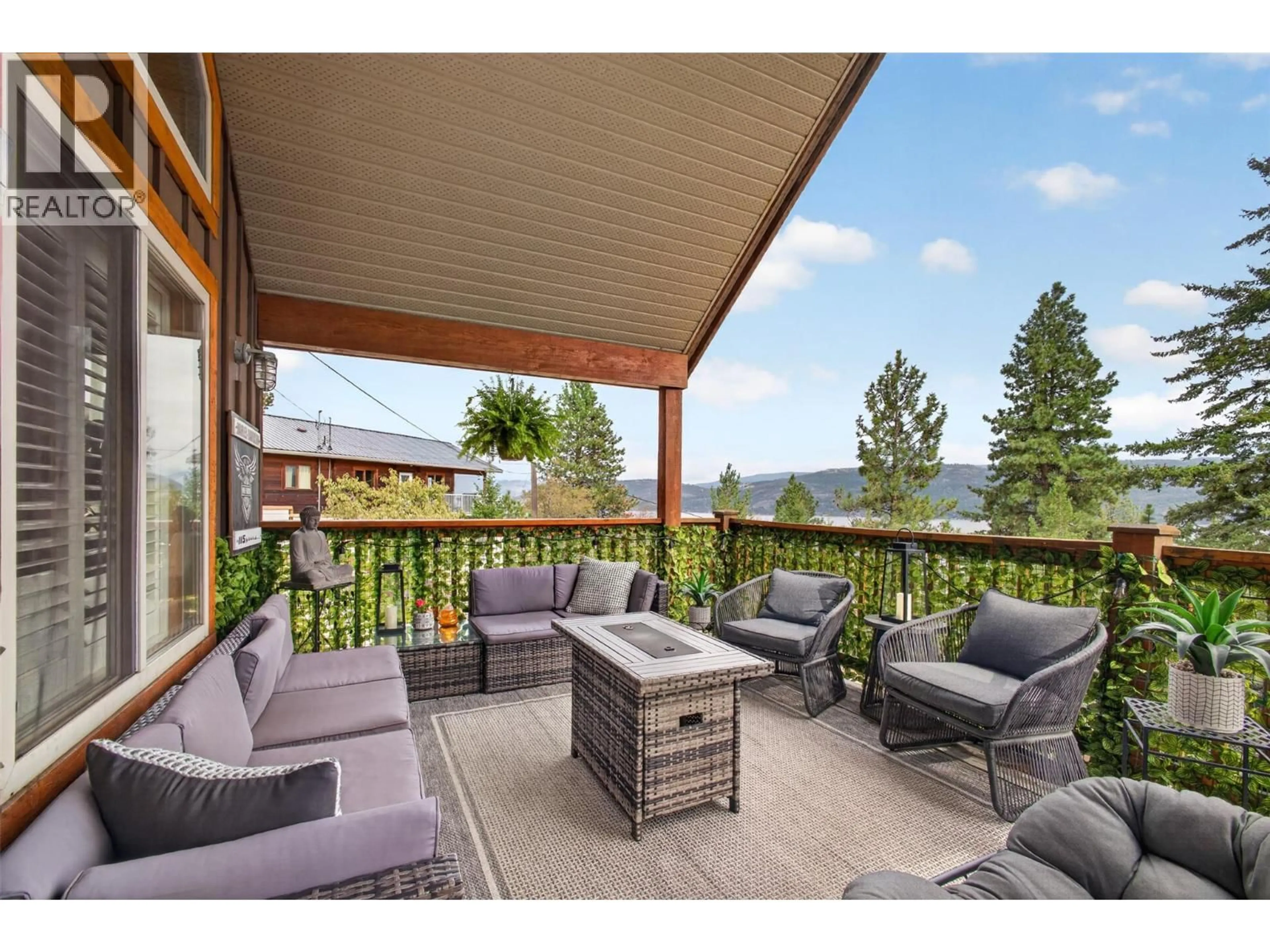 Patio, mountain view for 10375 WESTSHORE ROAD, Vernon British Columbia V1H2B1