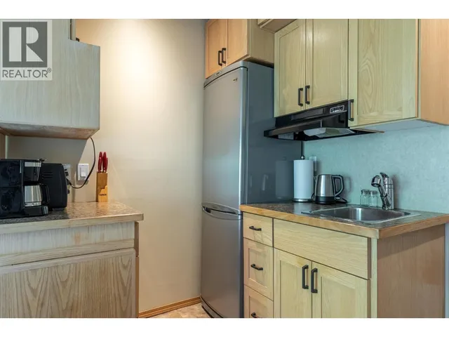 118 - 5375 BIG WHITE ROAD, Big White 4