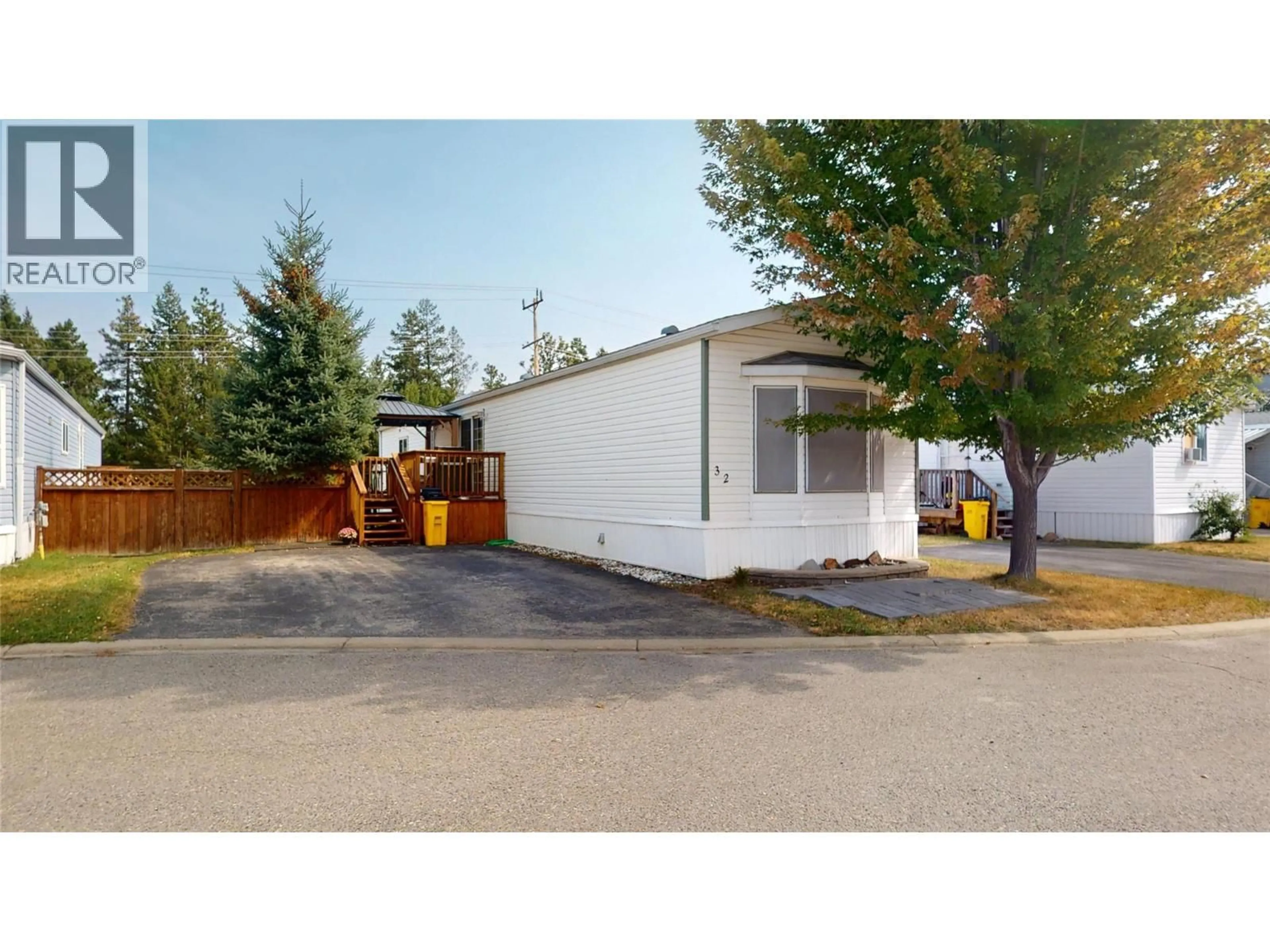 Unknown for 32 - 2424 INDUSTRIAL #2 ROAD, Cranbrook British Columbia V1C6H3