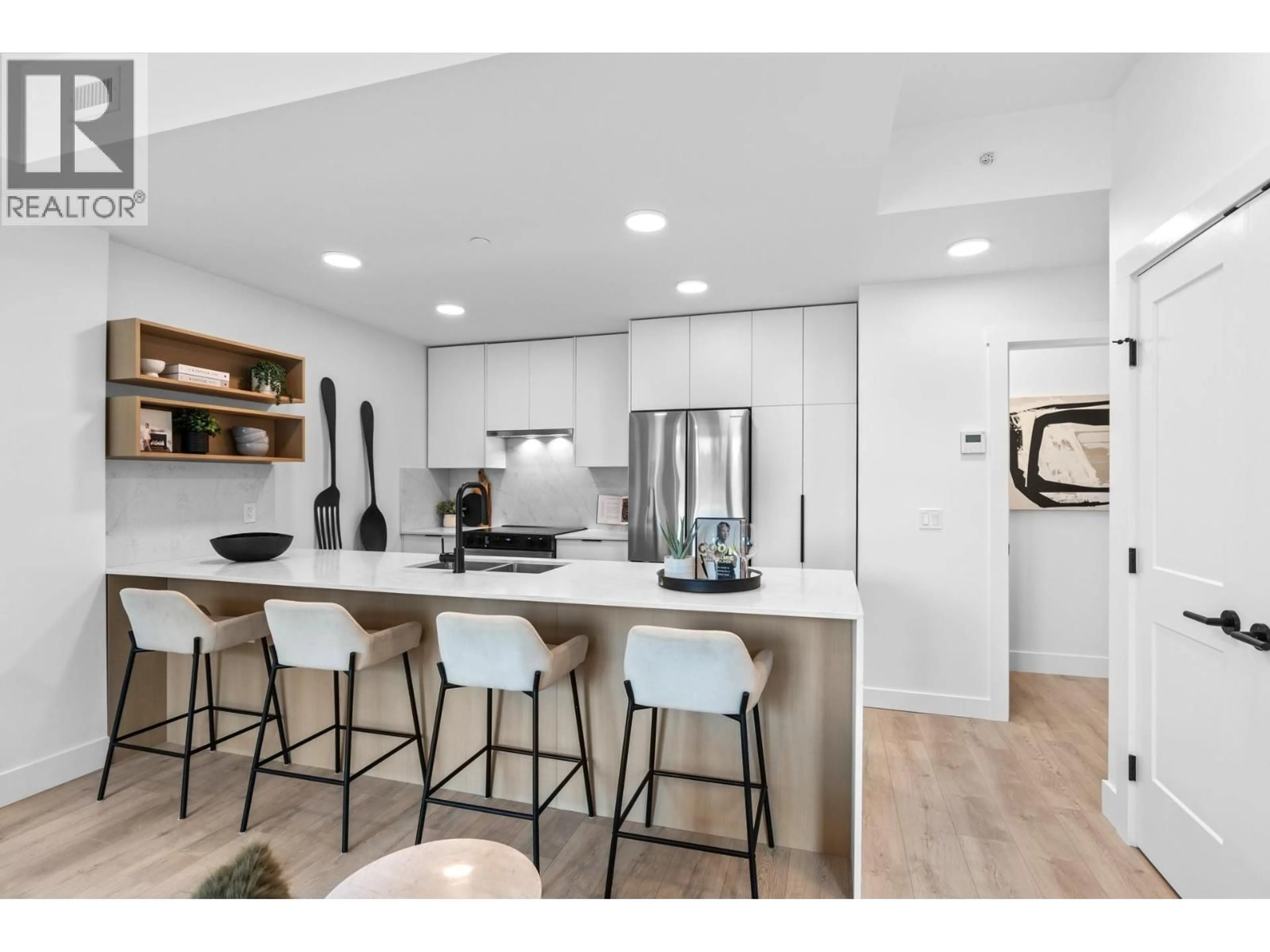 Open concept kitchen, unknown for 102 - 620 CORONATION AVENUE, Kelowna British Columbia V1Y7A5
