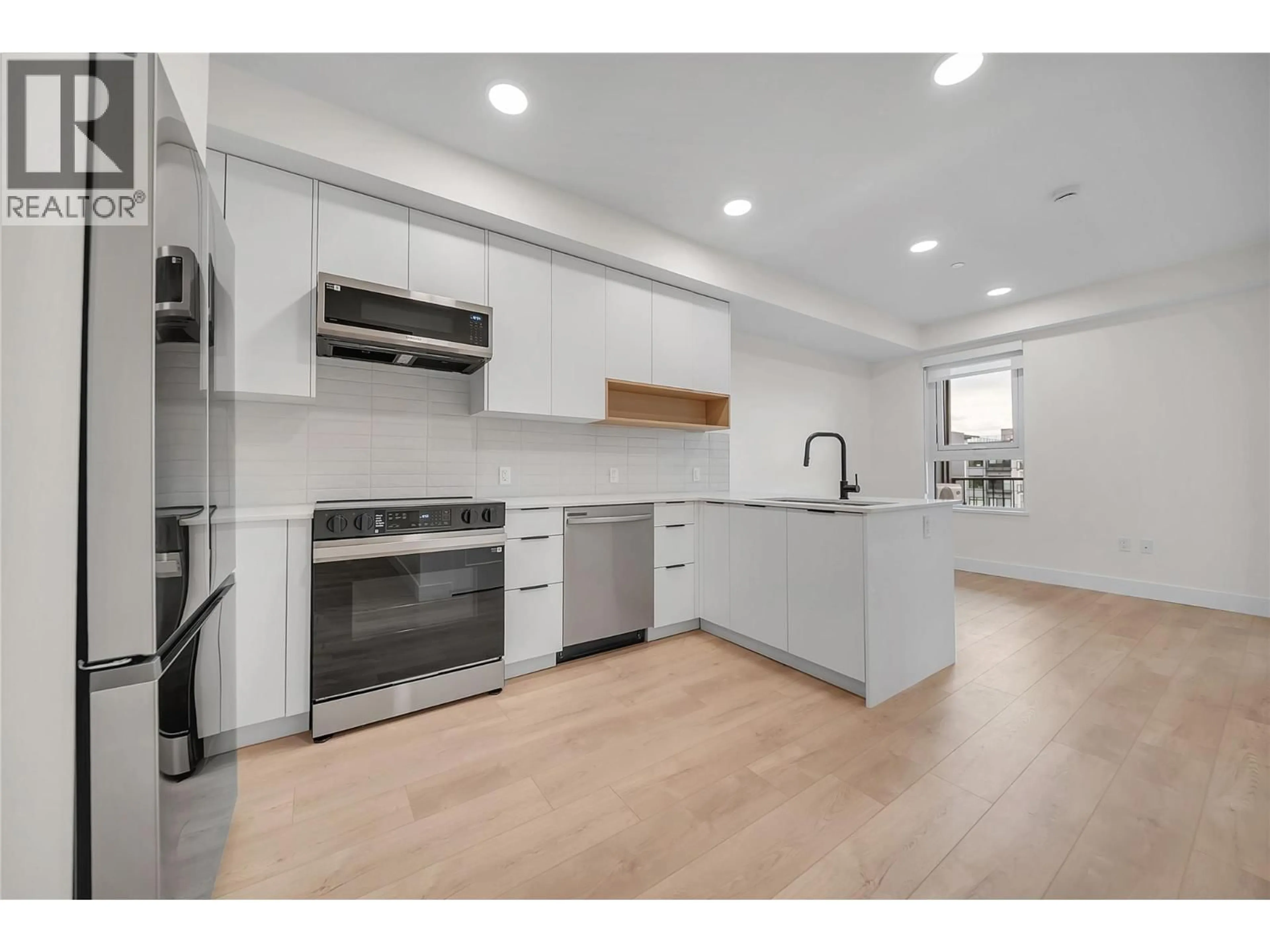 Open concept kitchen, unknown for 502 - 620 CORONATION AVENUE, Kelowna British Columbia V1Y7A5