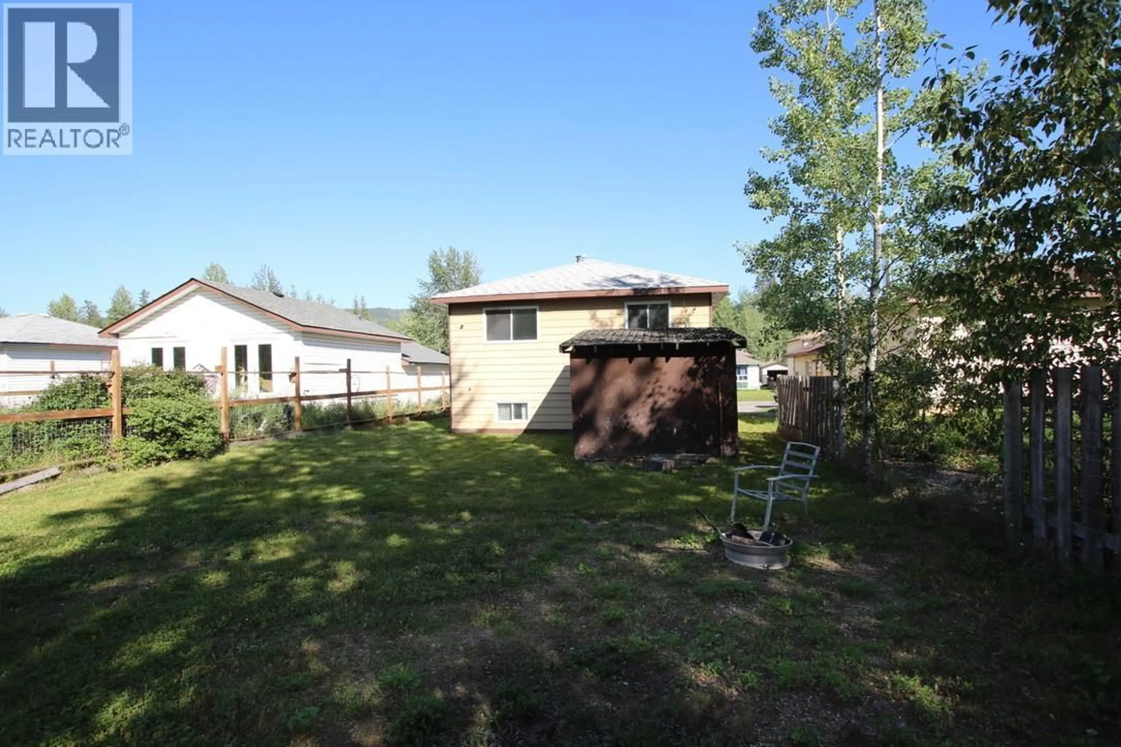 Patio, unknown for 436 BERGERON DRIVE, Tumbler Ridge British Columbia V0C2W0
