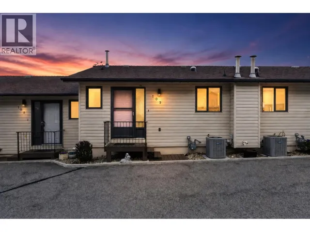 109 - 5970 PRINCESS STREET, Peachland 2