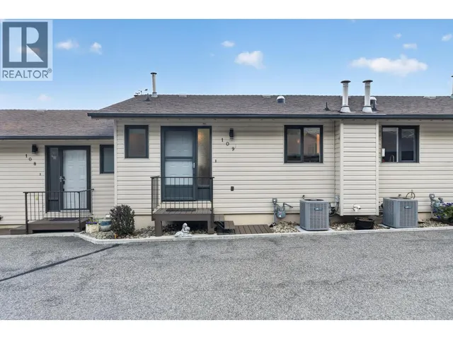 109 - 5970 PRINCESS STREET, Peachland 3
