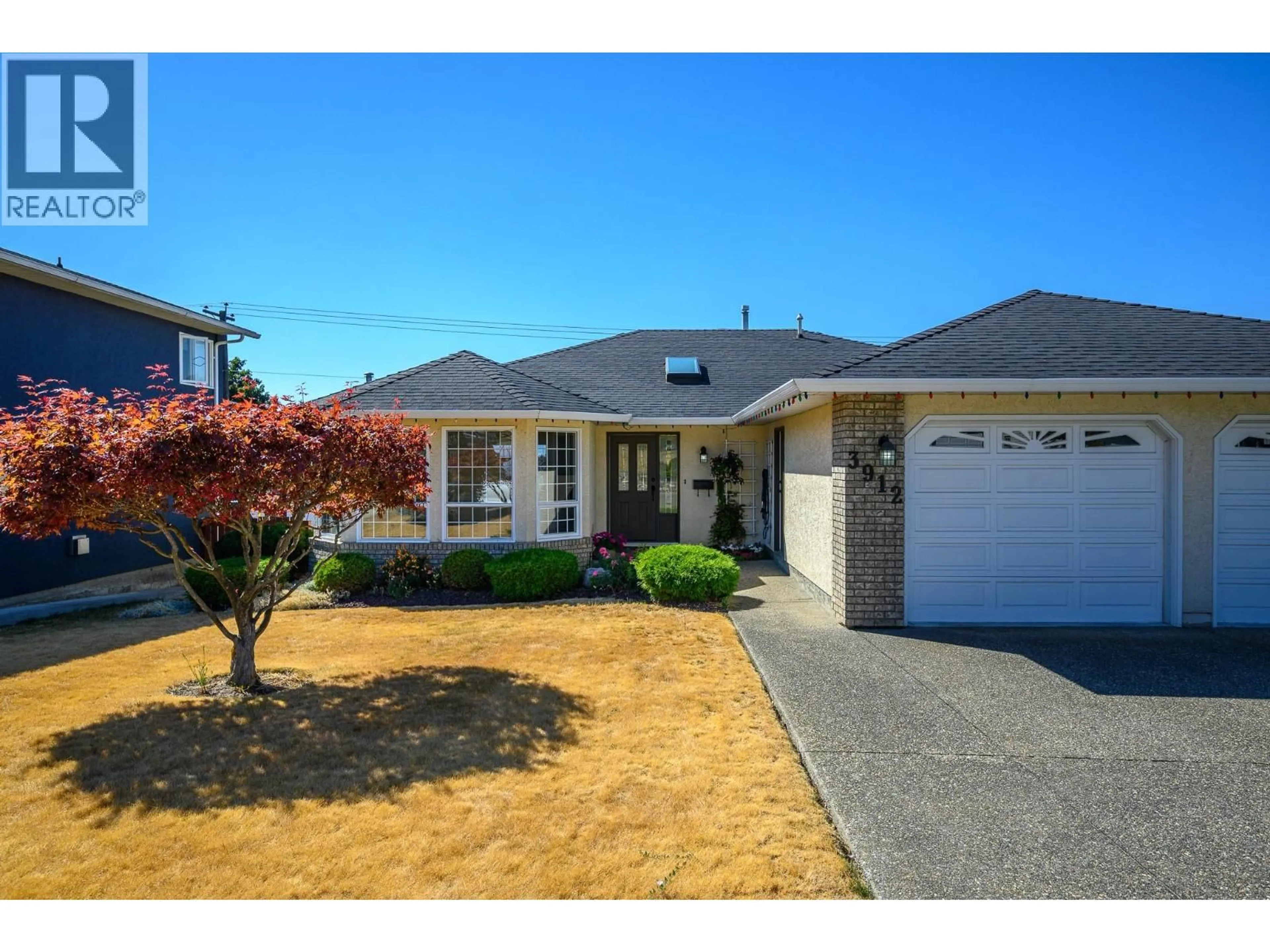 Home with vinyl exterior material, street for 3912 CASCADE DRIVE, Vernon British Columbia V1T9E7