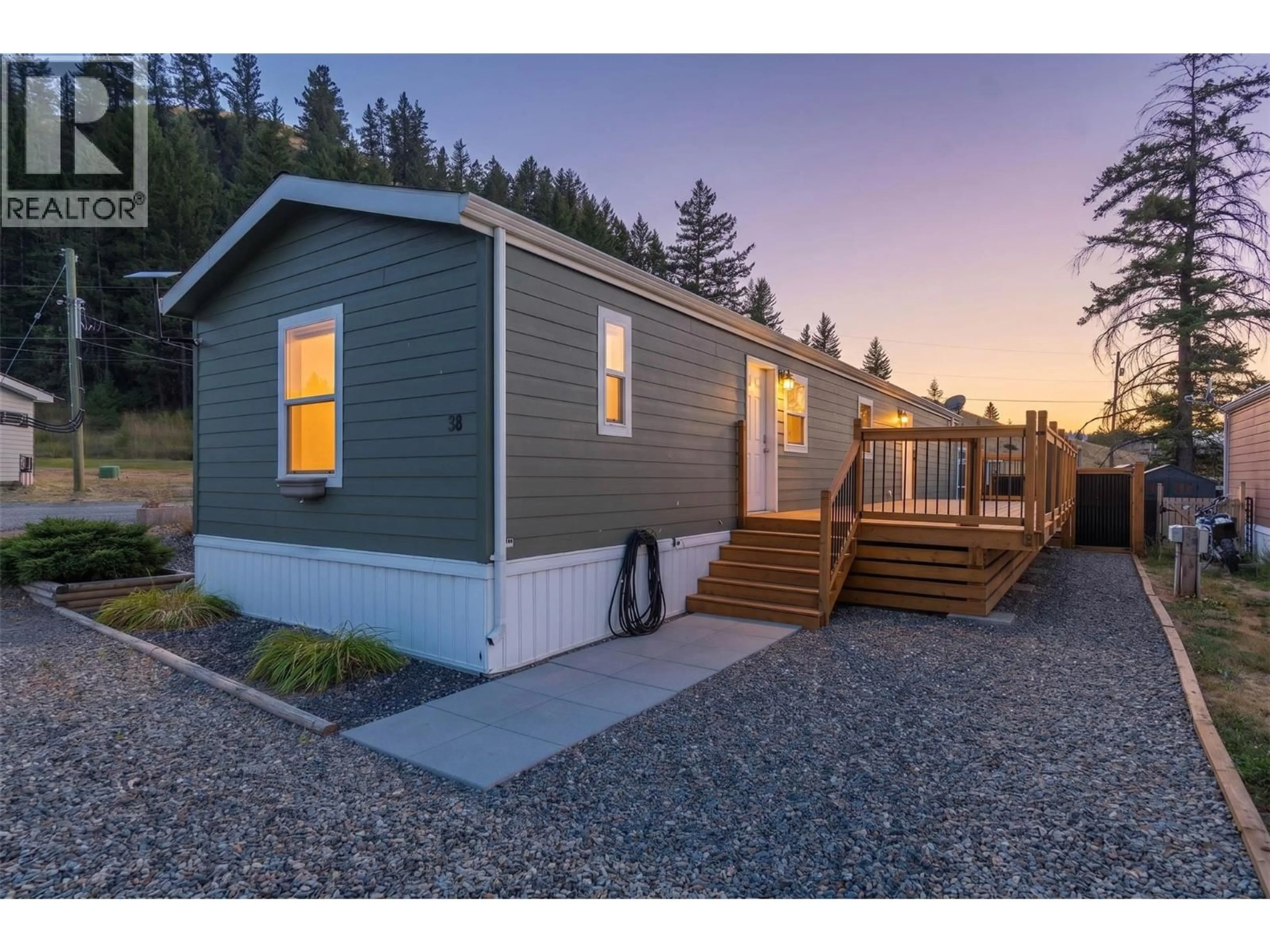 Home with vinyl exterior material, street for 38 - 2815 PRINCETON KAMLOOPS HIGHWAY, Kamloops British Columbia V0E2A0