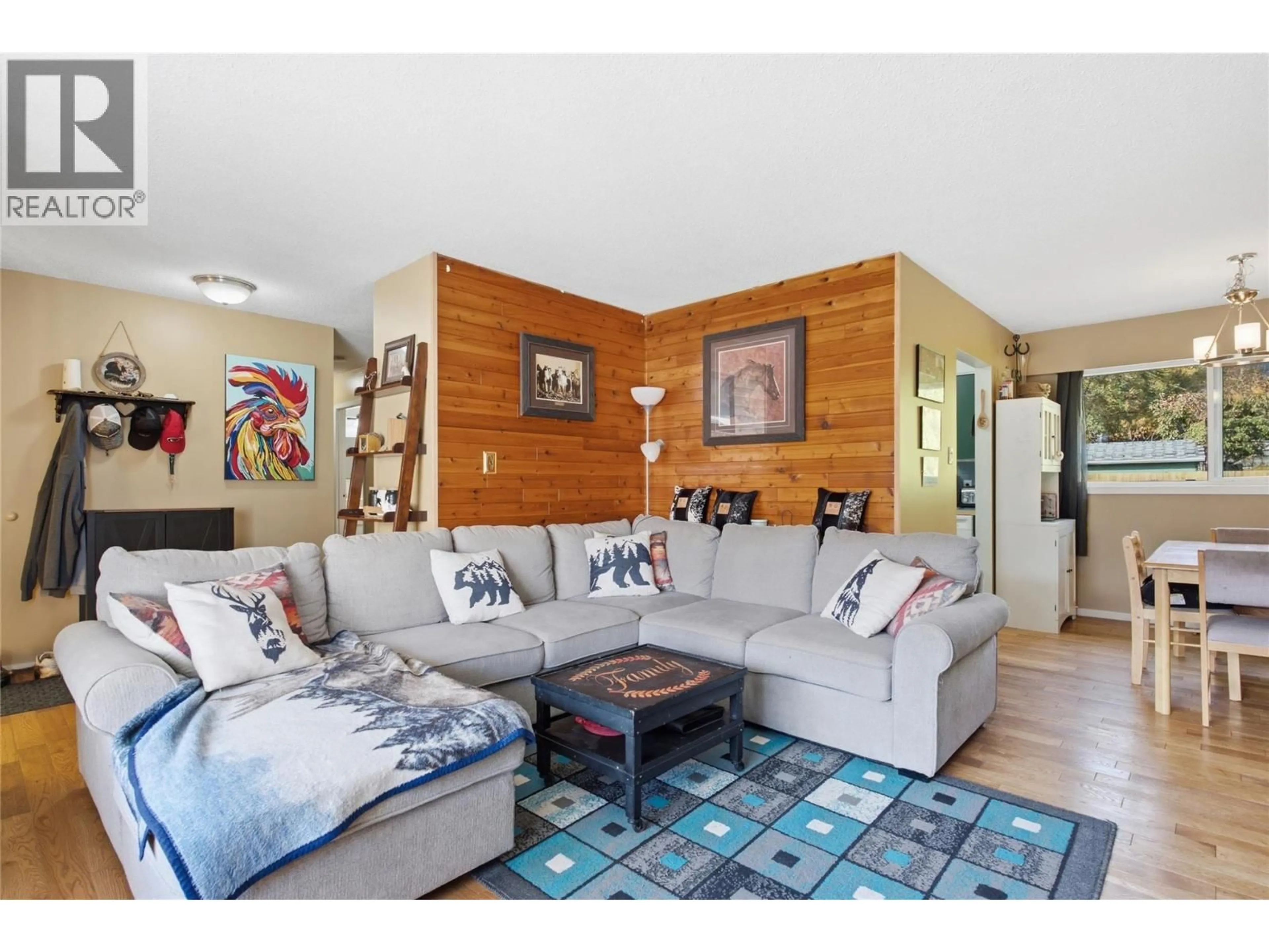 Living room with furniture, wood/laminate floor for 380 RANCH ROAD, Ashcroft British Columbia V0K1A0