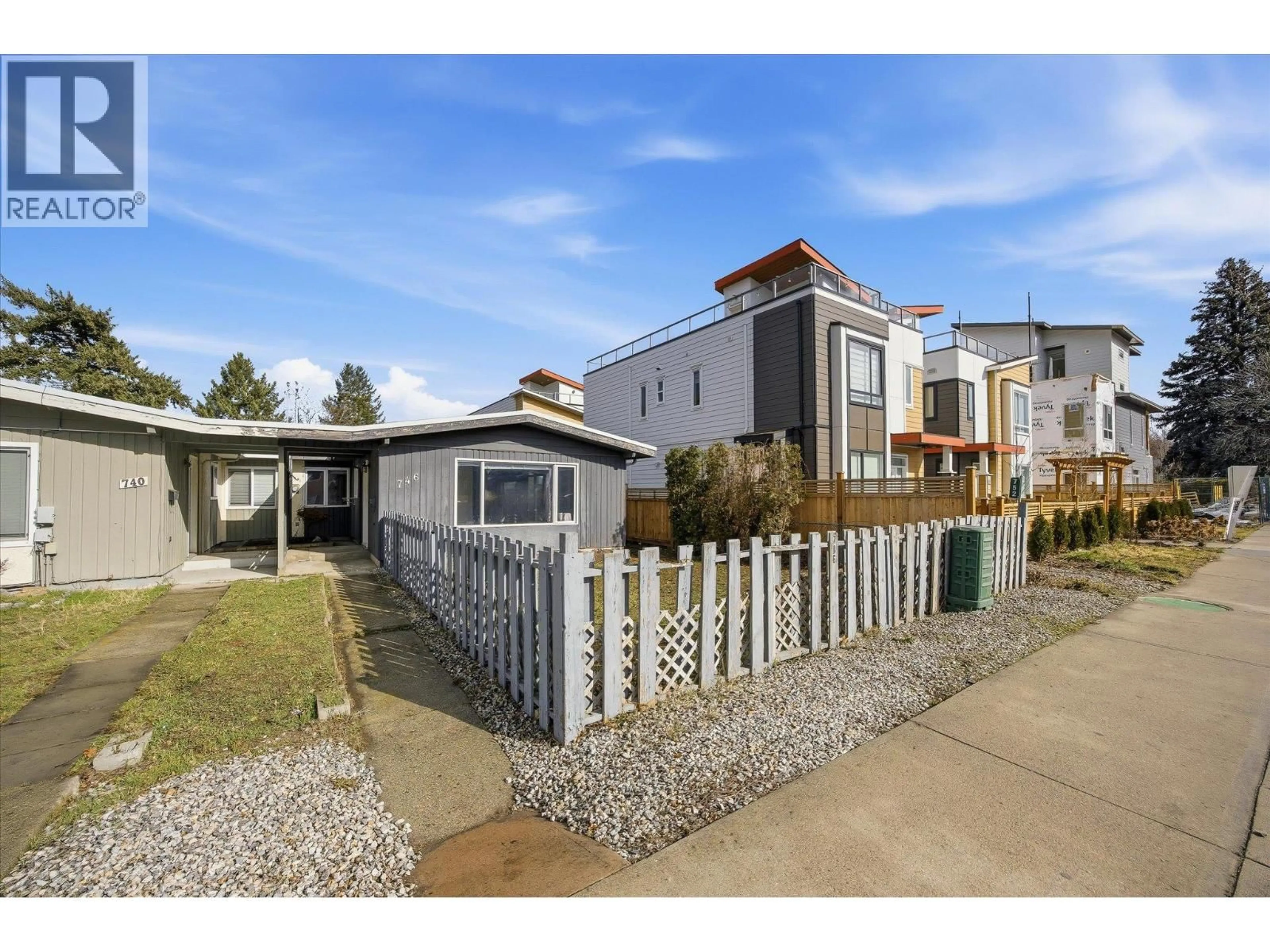 Unknown for 746 RAYMER AVENUE, Kelowna British Columbia V1X2Z8