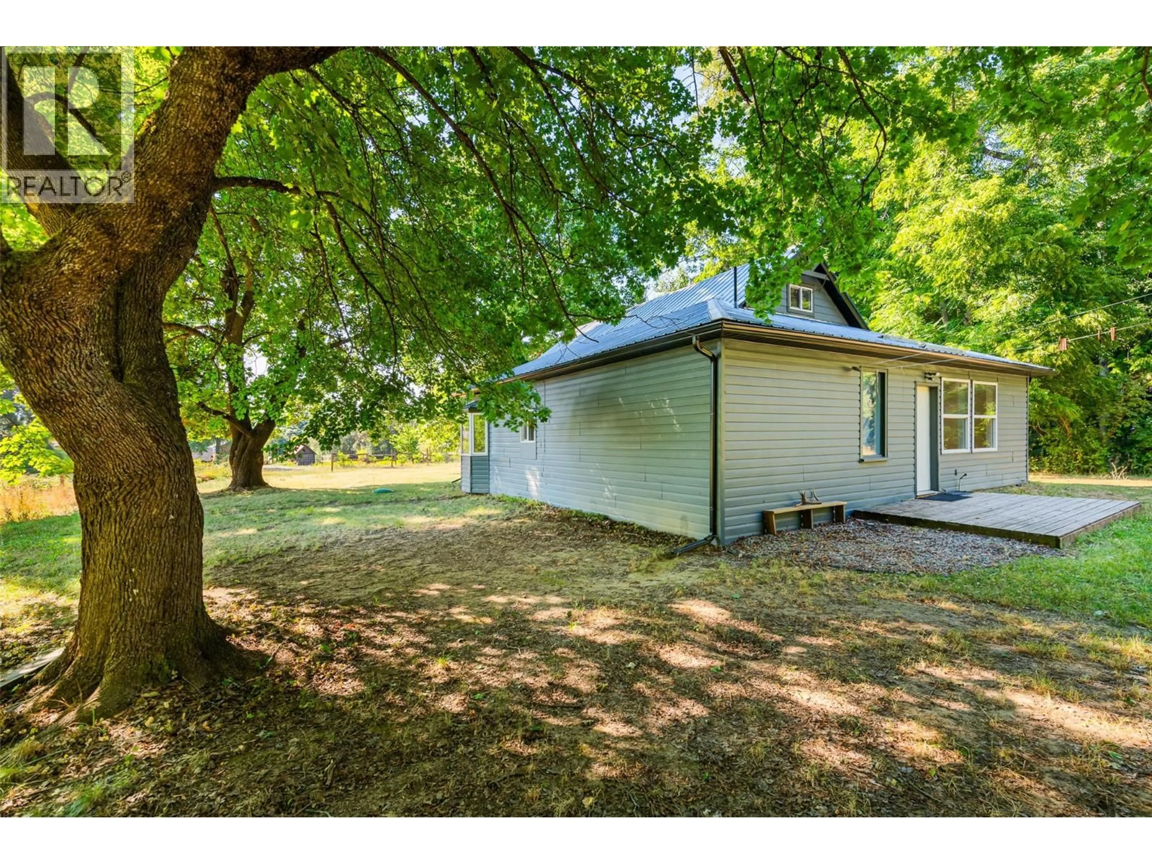Unknown for 4638 SAMUELSON ROAD, Canyon British Columbia V0B1C1
