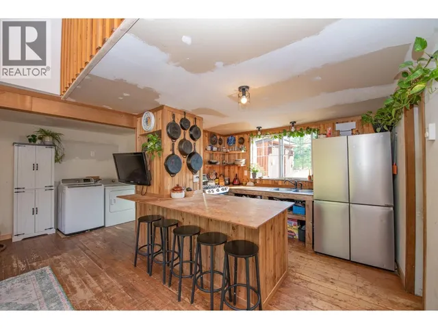 180 SELKIRK VIEW ROAD, Edgewood 5