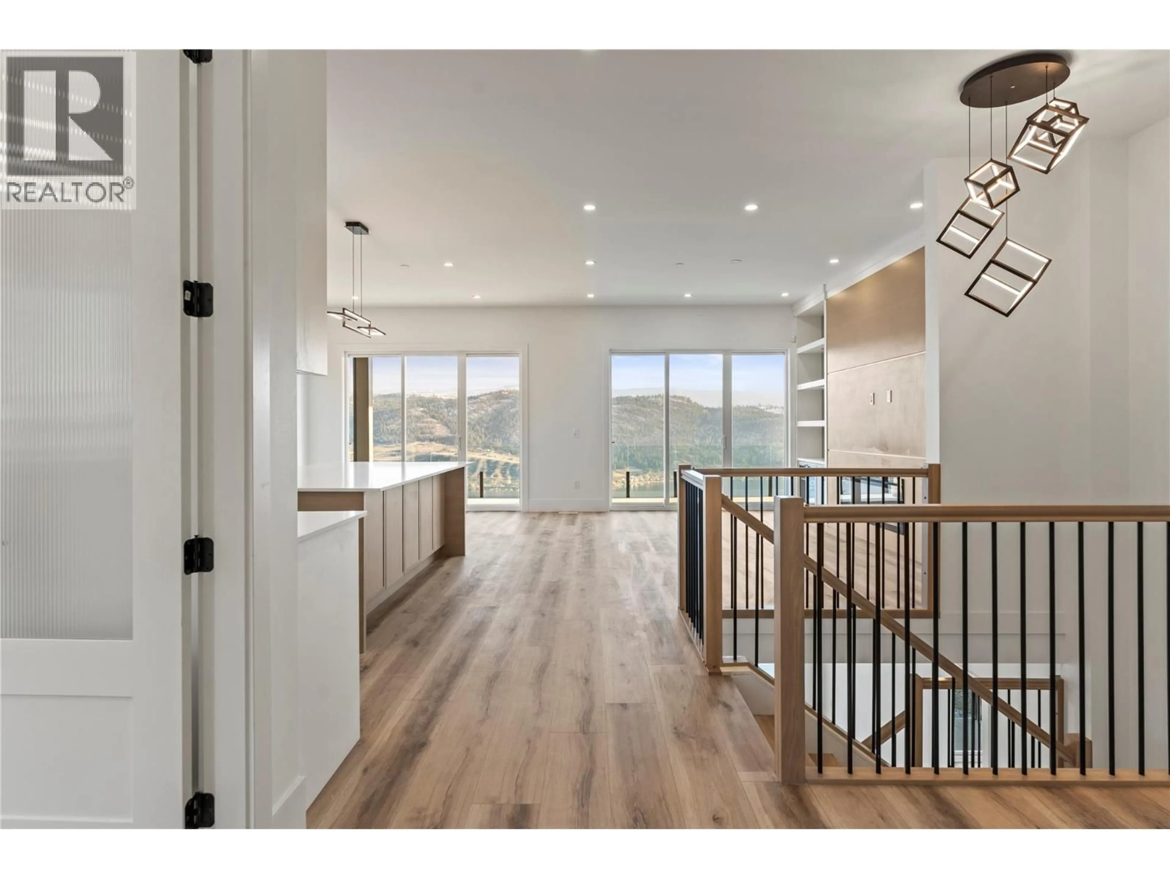 Indoor entryway for 8948 TAVISTOCK ROAD, Vernon British Columbia V1H2L4