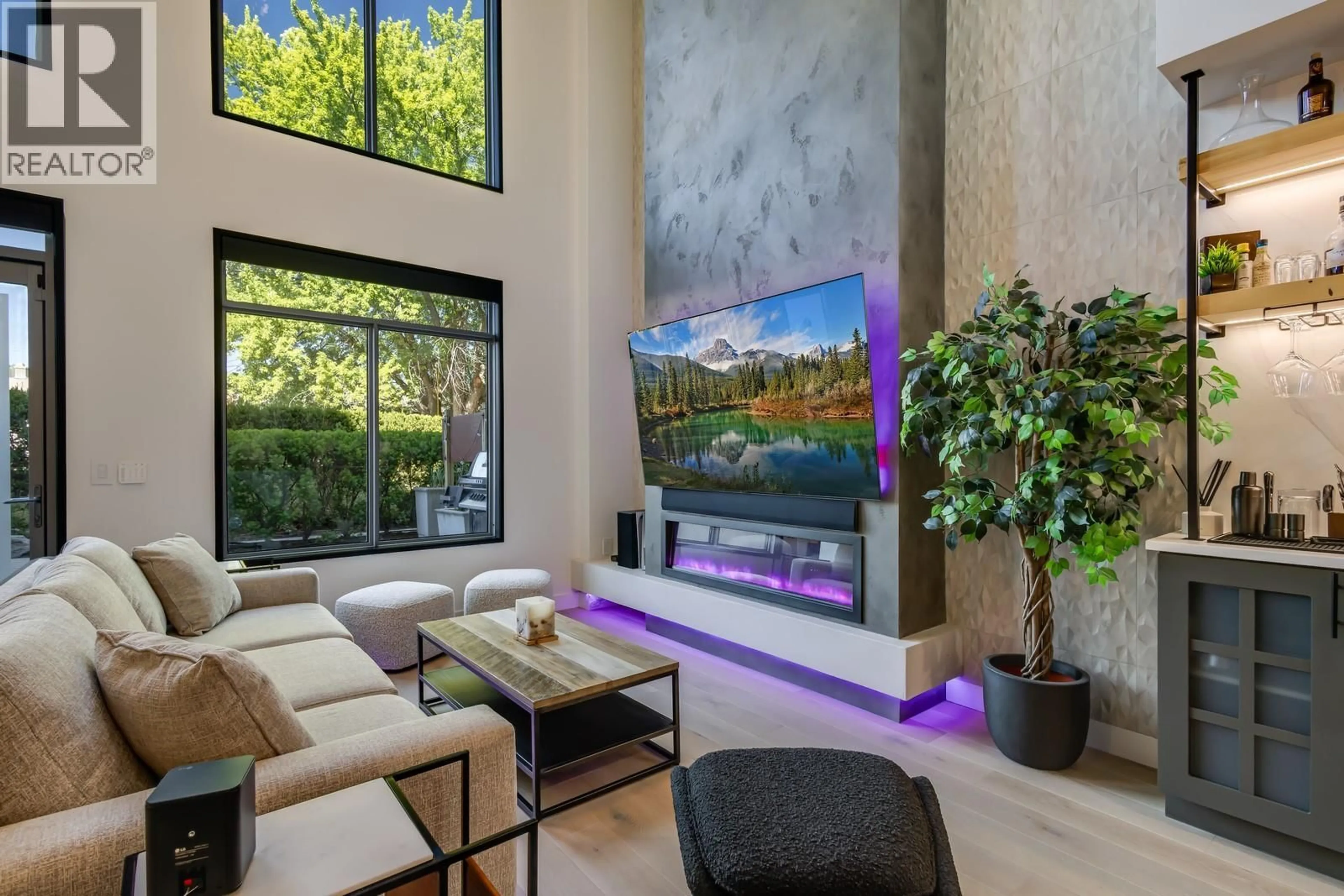 Home theater for 124 - 1495 GRAHAM STREET, Kelowna British Columbia V1Y3B2