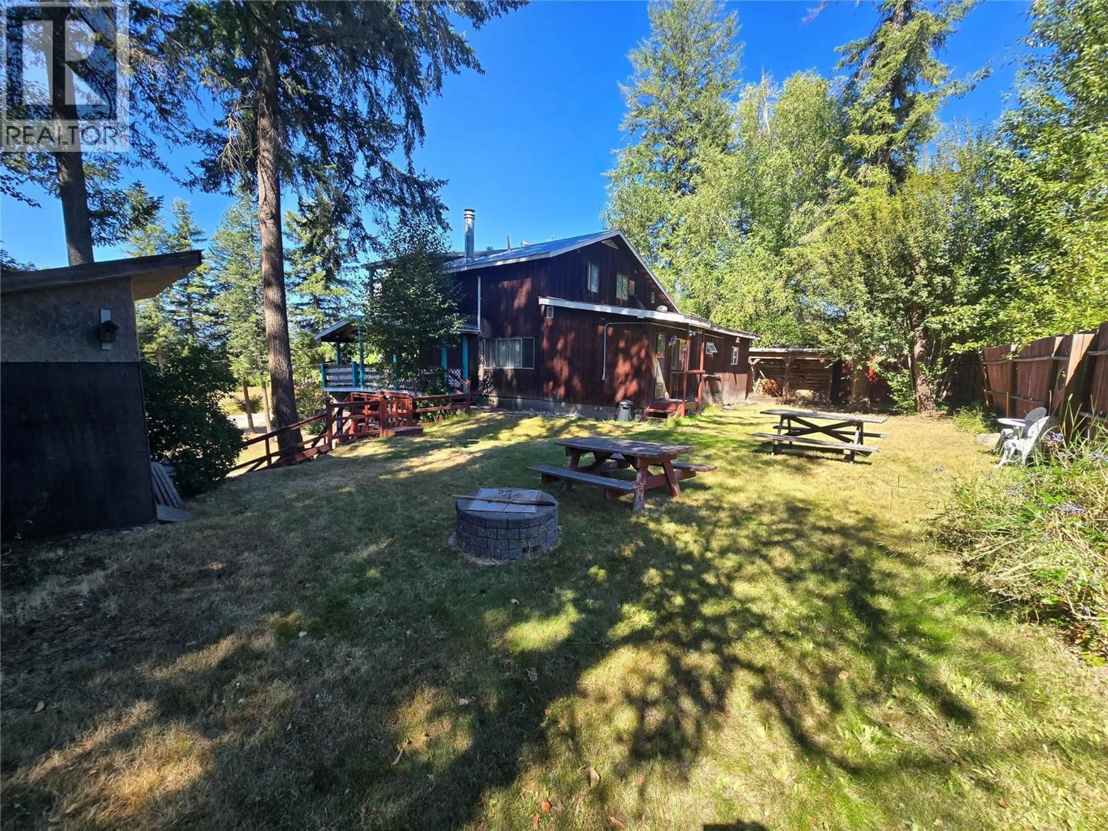 A pic from outside/outdoor area/front of a property/back of a property/a pic from drone, forest/trees view for 1037 RAFT RIVER ROAD, Clearwater British Columbia V0E1N1