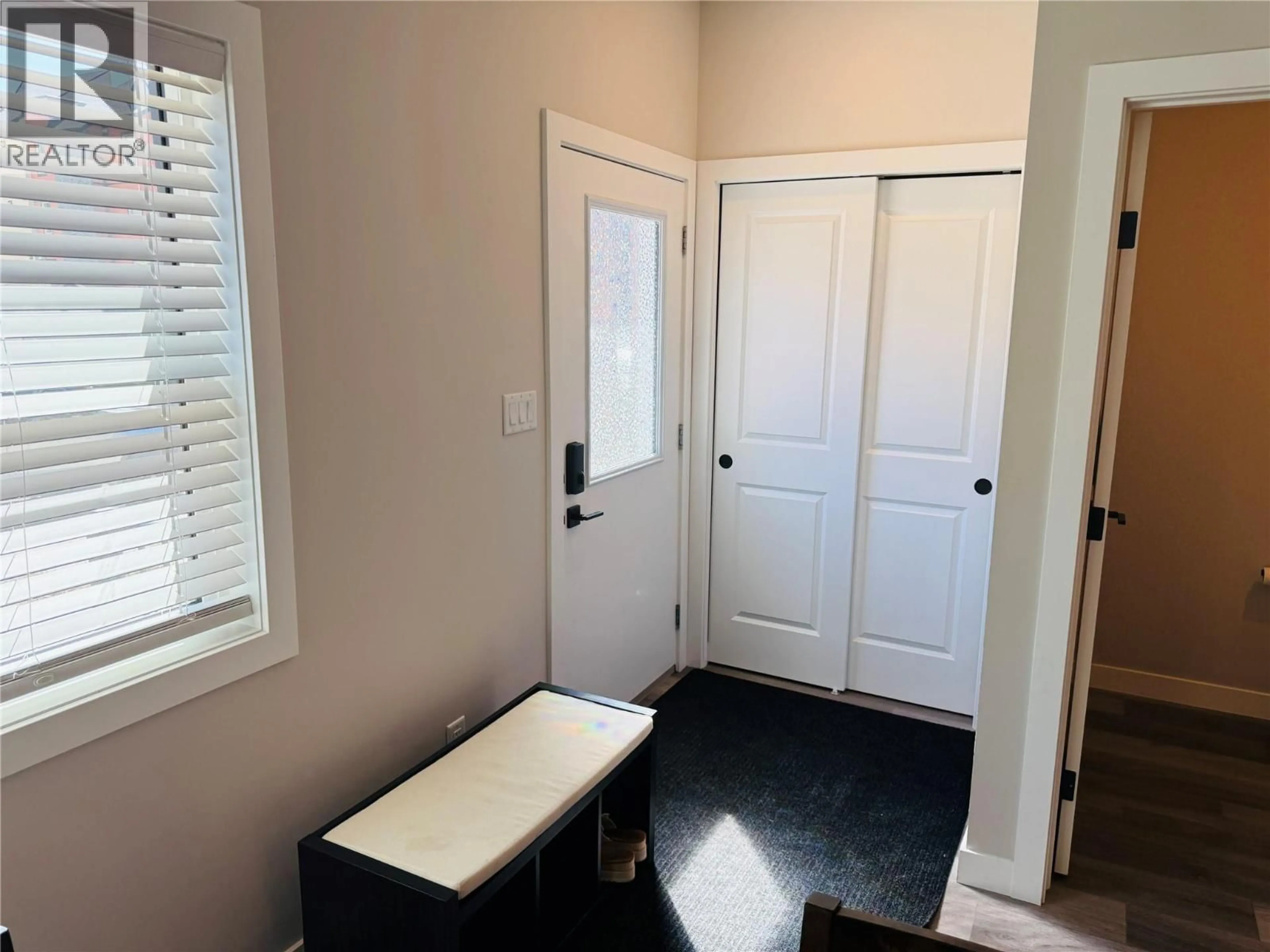 Unknown for 2 - 4883 STANLEY STREET, Radium Hot Springs British Columbia V0A1M0