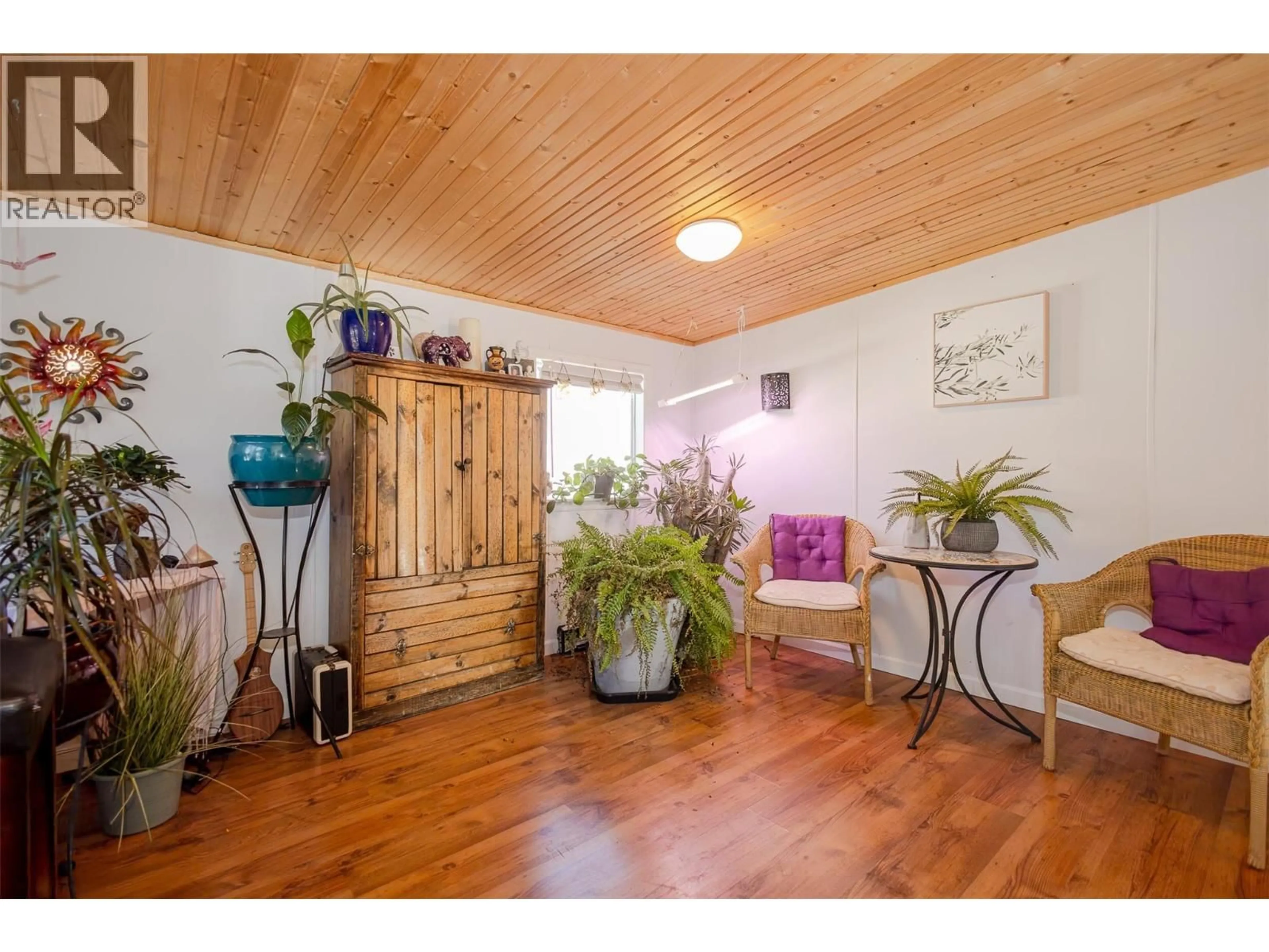 Indoor entryway for 133 - 1999 HIGHWAY 97 OTHER, West Kelowna British Columbia V1Z1B2
