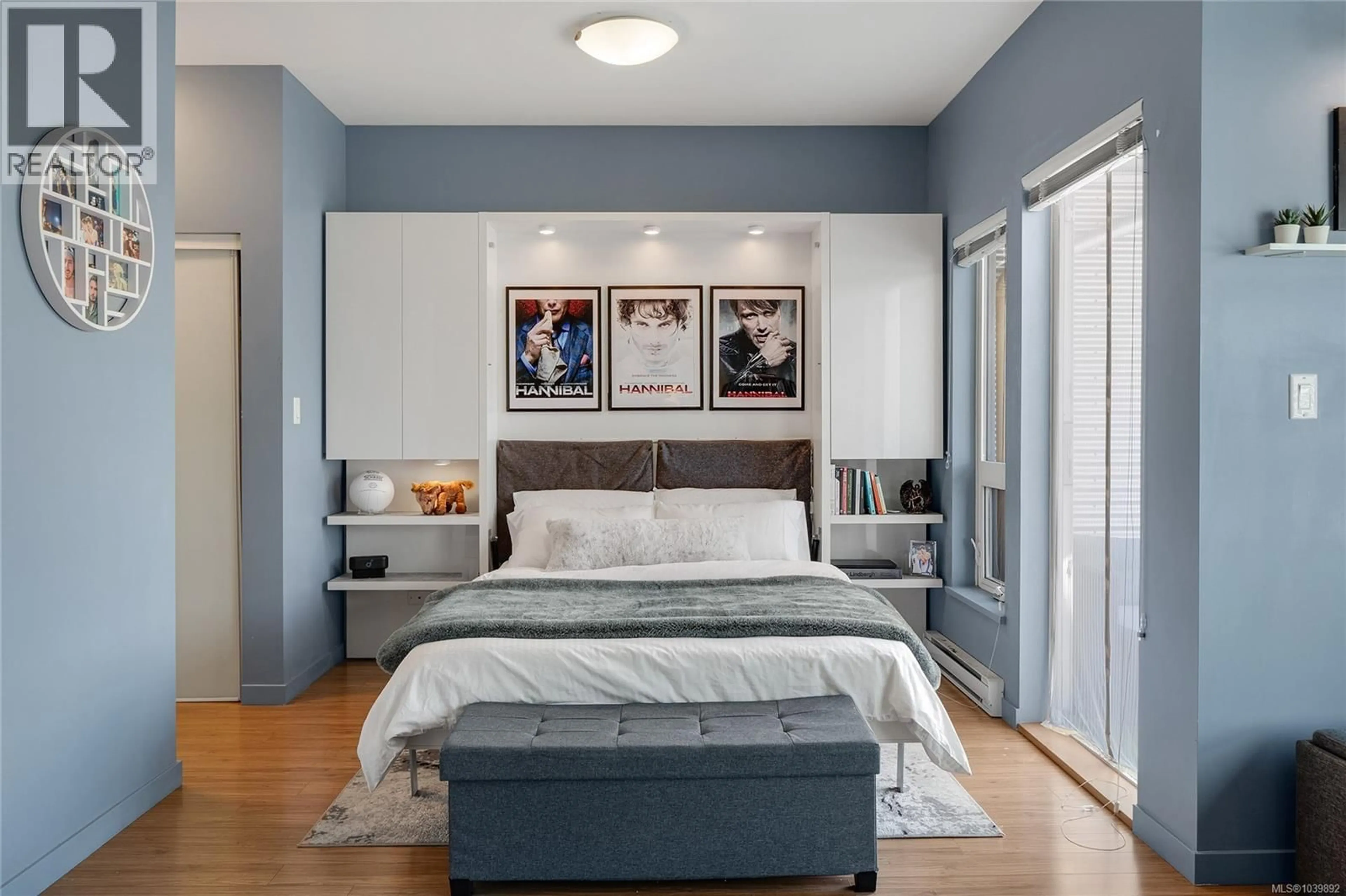 Bedroom with bed, unknown for 403 - 785 TYEE ROAD, Victoria British Columbia V9A0G2