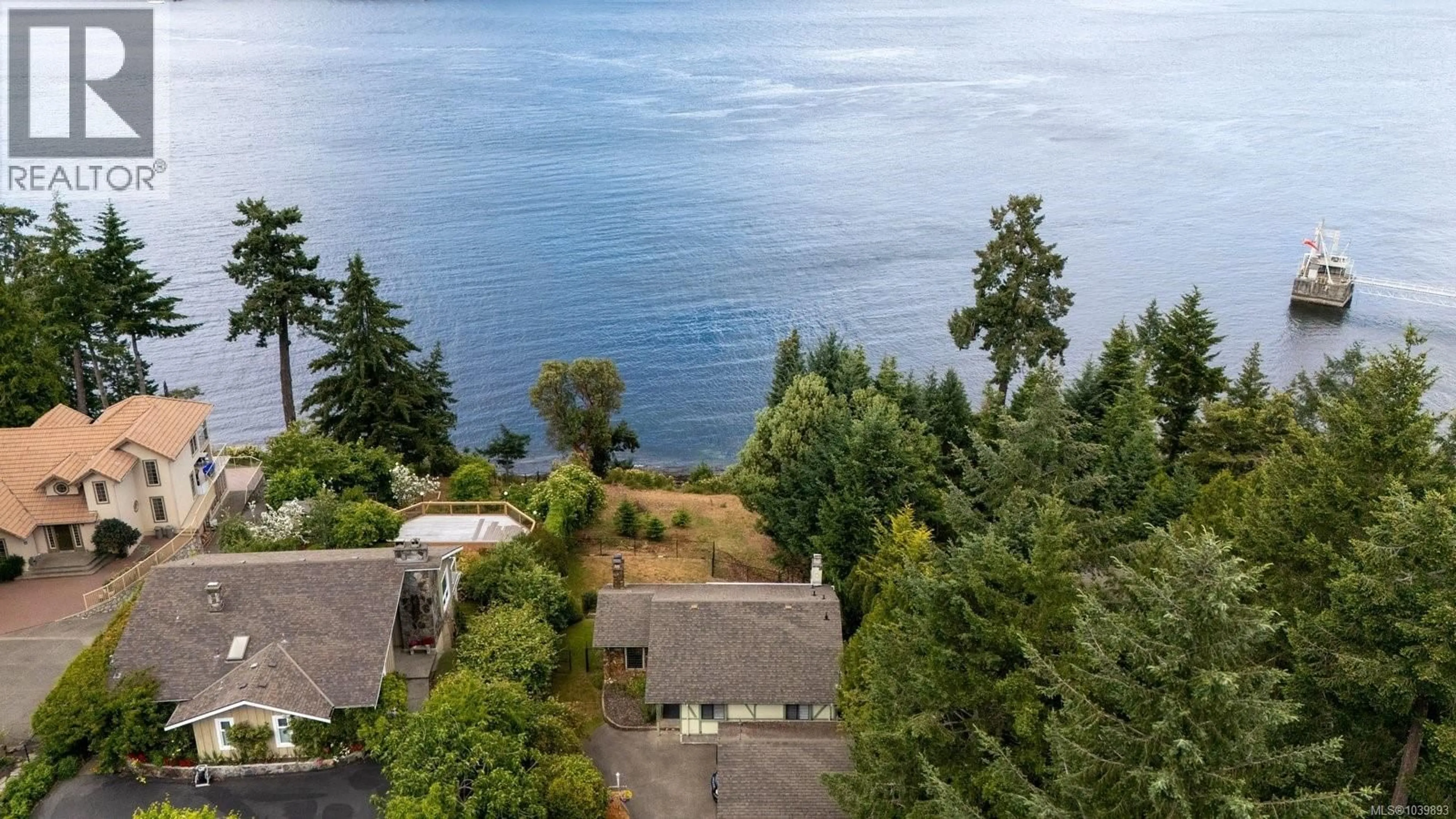 A pic from outside/outdoor area/front of a property/back of a property/a pic from drone, water/lake/river/ocean view for 2036 NEPTUNE ROAD, North Saanich British Columbia V8L5J5