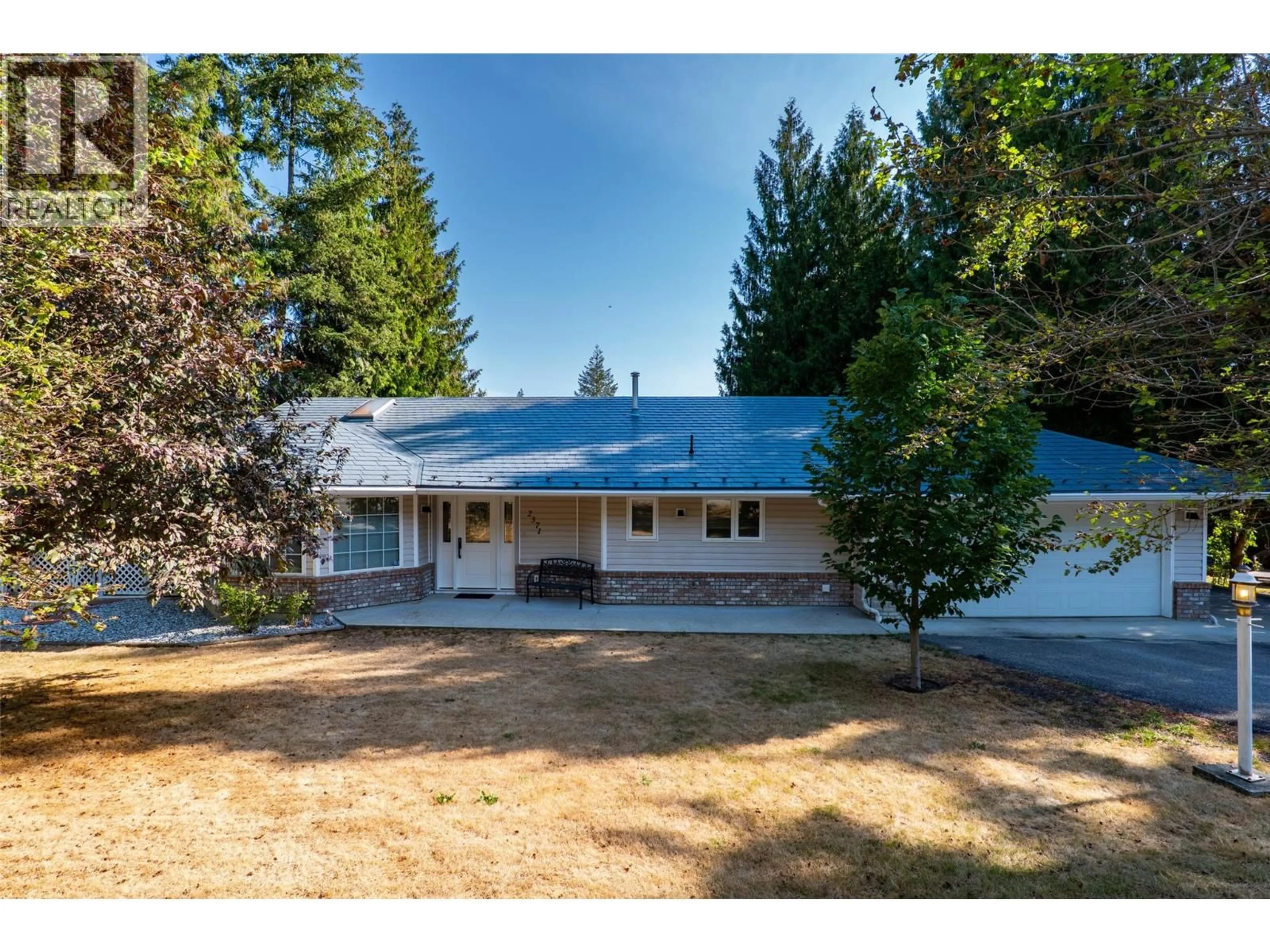 A pic from outside/outdoor area/front of a property/back of a property/a pic from drone, unknown for 2371 FOREST VIEW PLACE, Blind Bay British Columbia V0E1H2