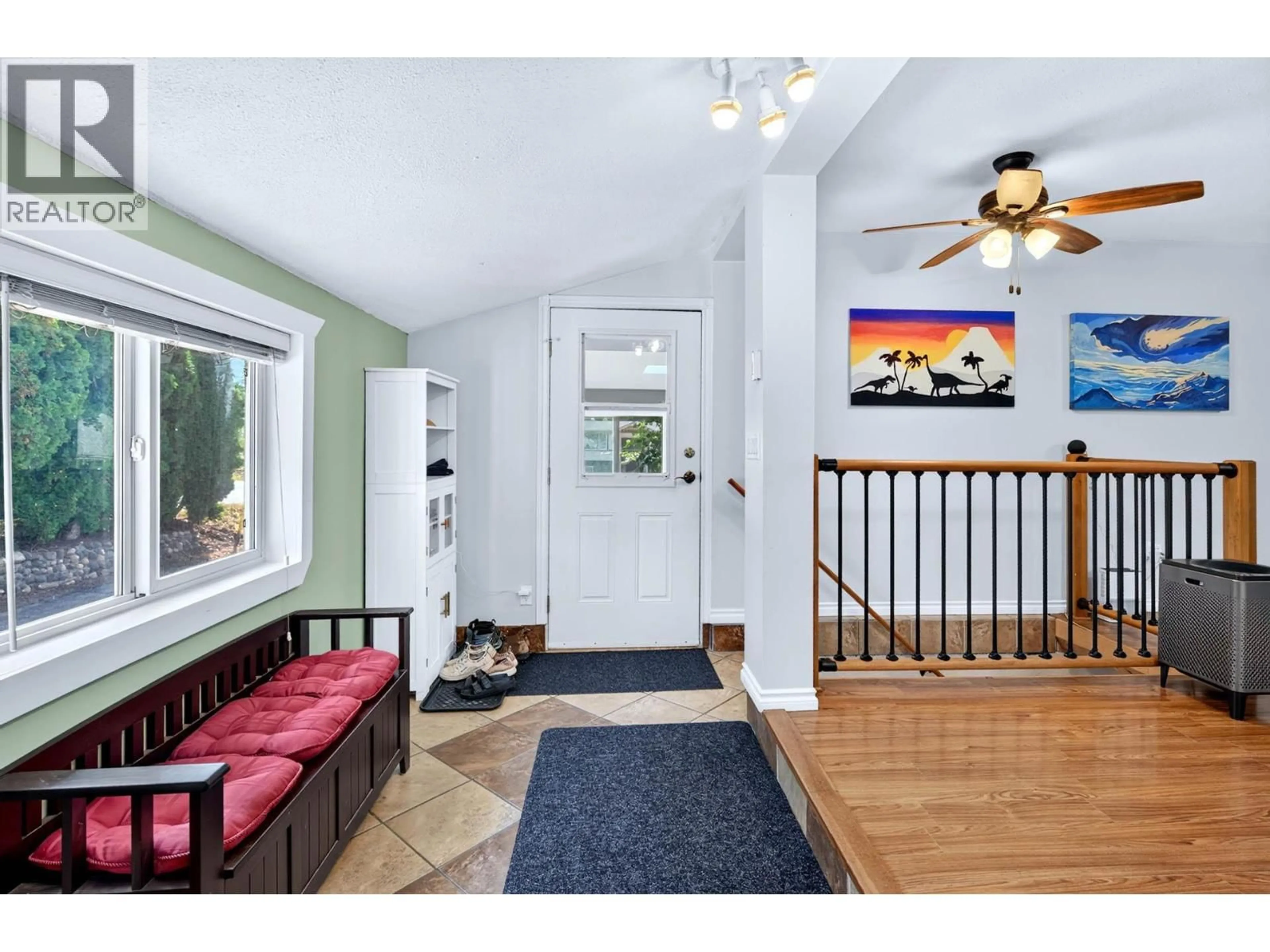 Indoor entryway for 367 ROBSON STREET, Clearwater British Columbia V0E1N1