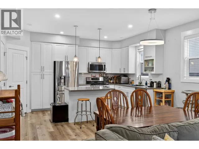 1932 ETHEL STREET, Kelowna 5