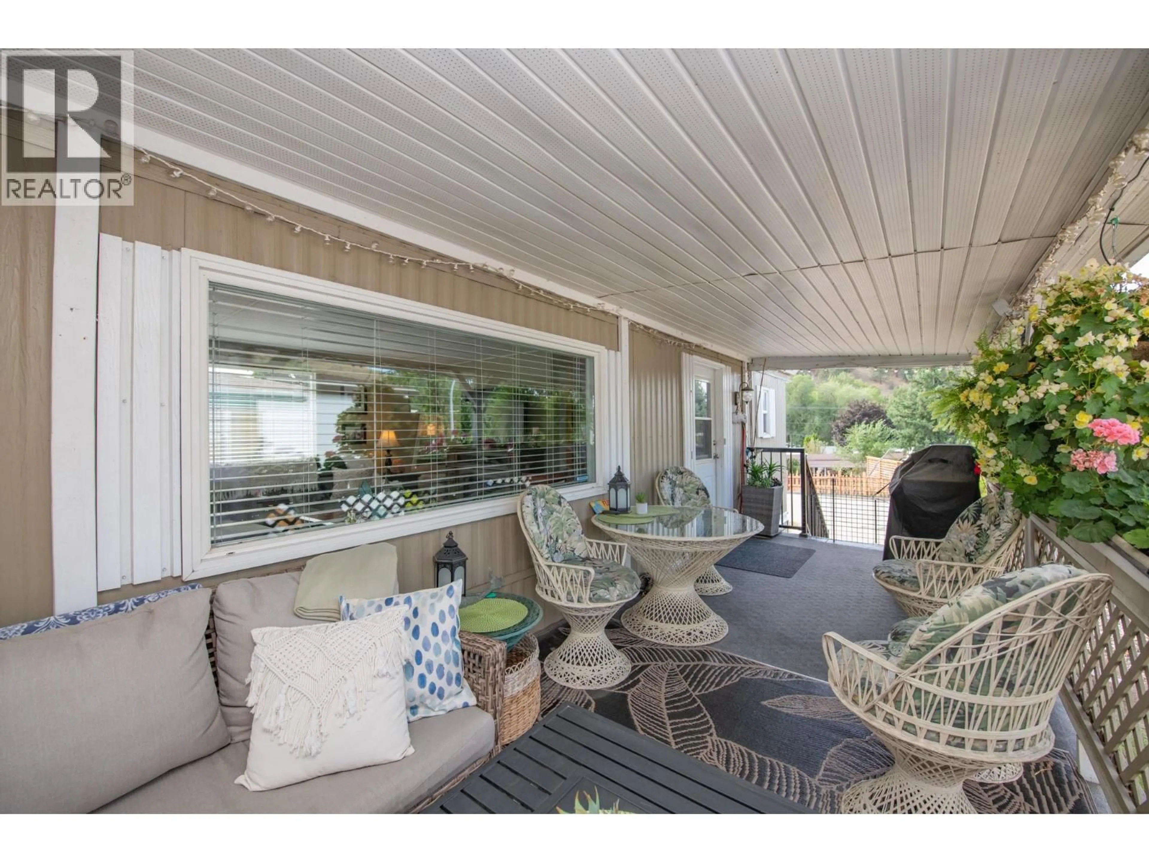 Patio, water/lake/river/ocean view for 3A - 15401 KALAMALKA LAKE ROAD, Coldstream British Columbia V1B1Z3