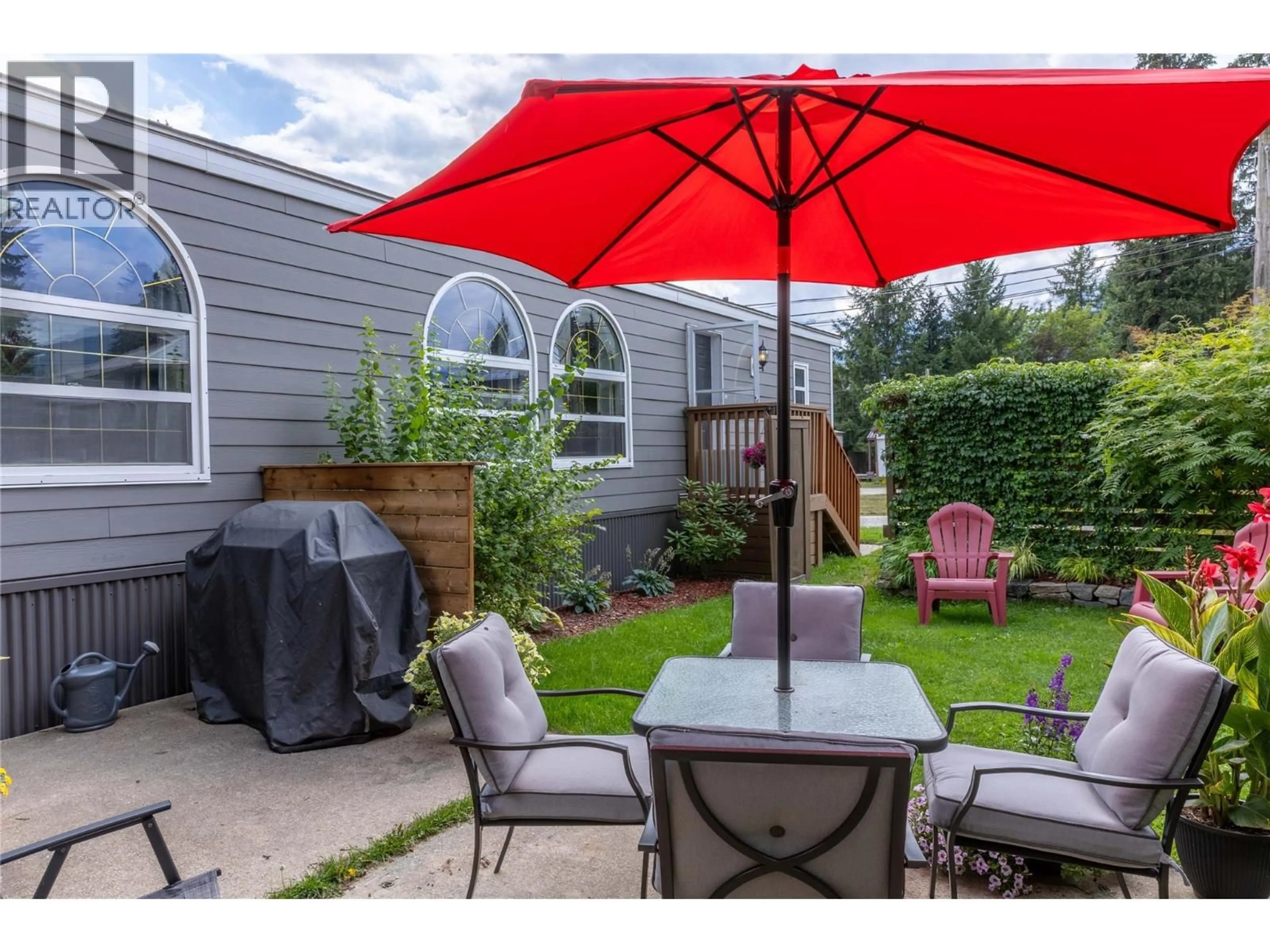 Patio, street for 11 - 606 EDWARD STREET, Revelstoke British Columbia V0E2S0