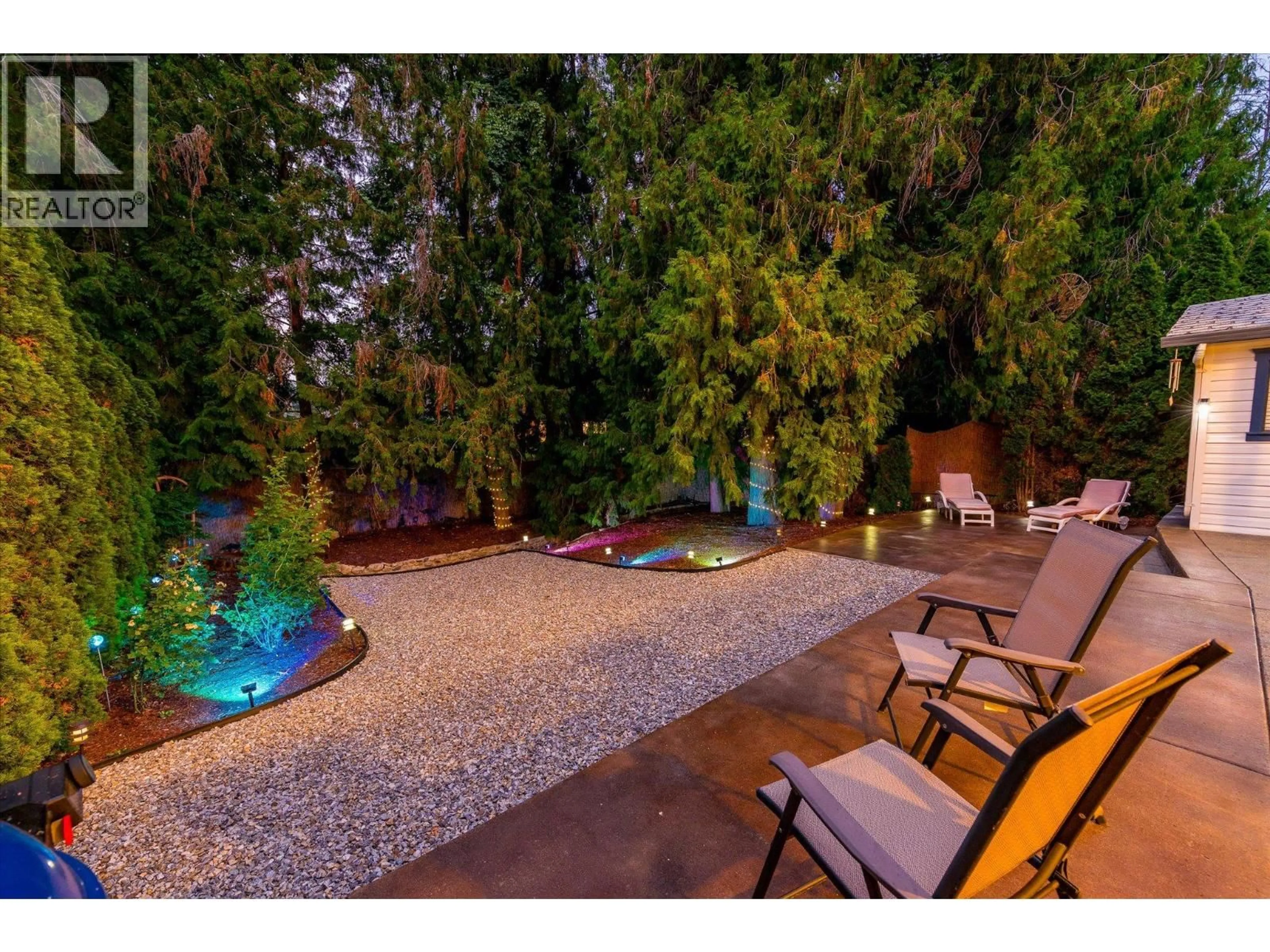 Patio, water/lake/river/ocean view for 842 RAYMER ROAD, Kelowna British Columbia V1W1J8