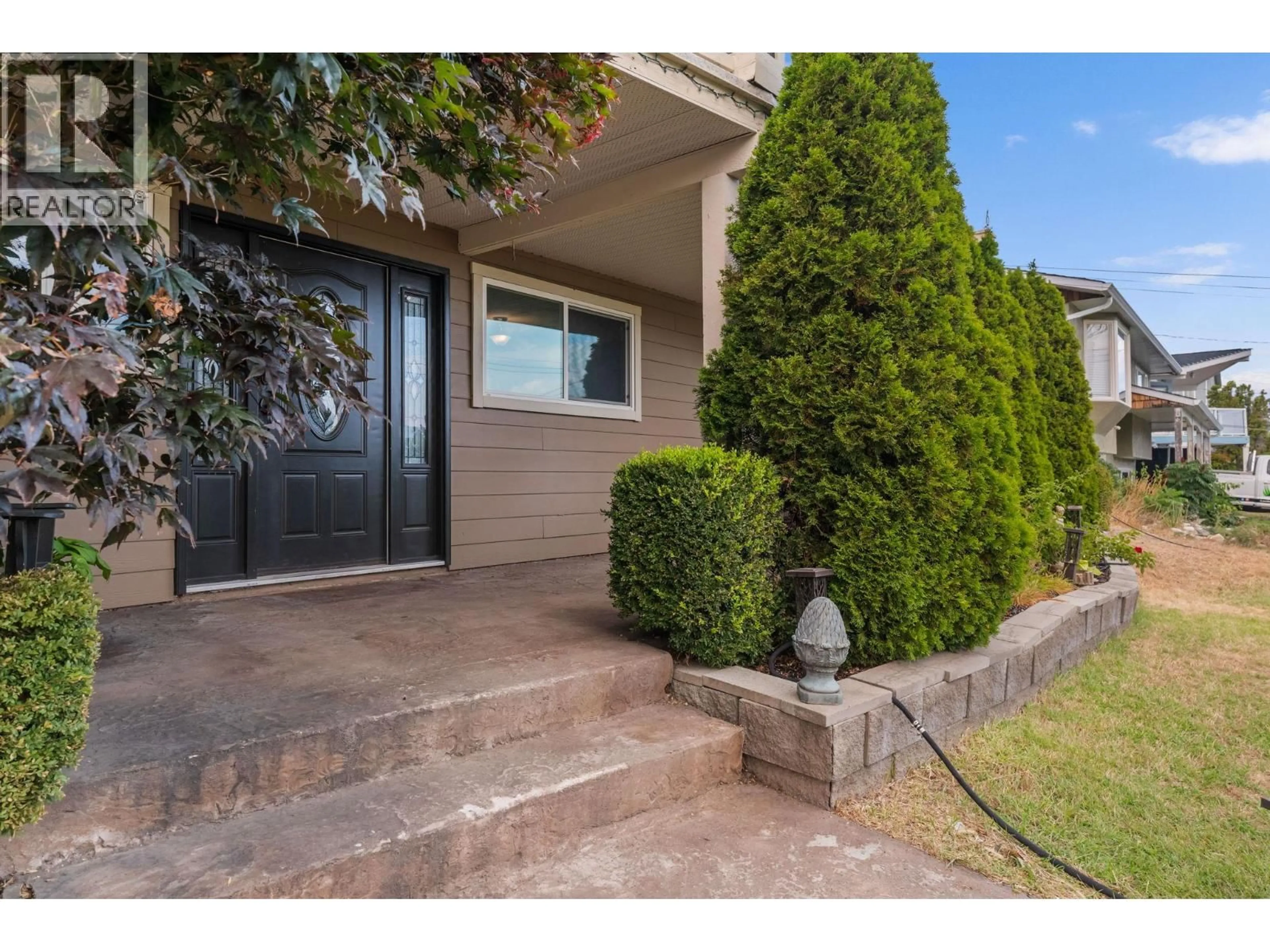 Indoor entryway for 2848 INVERNESS ROAD, West Kelowna British Columbia V4T1J5