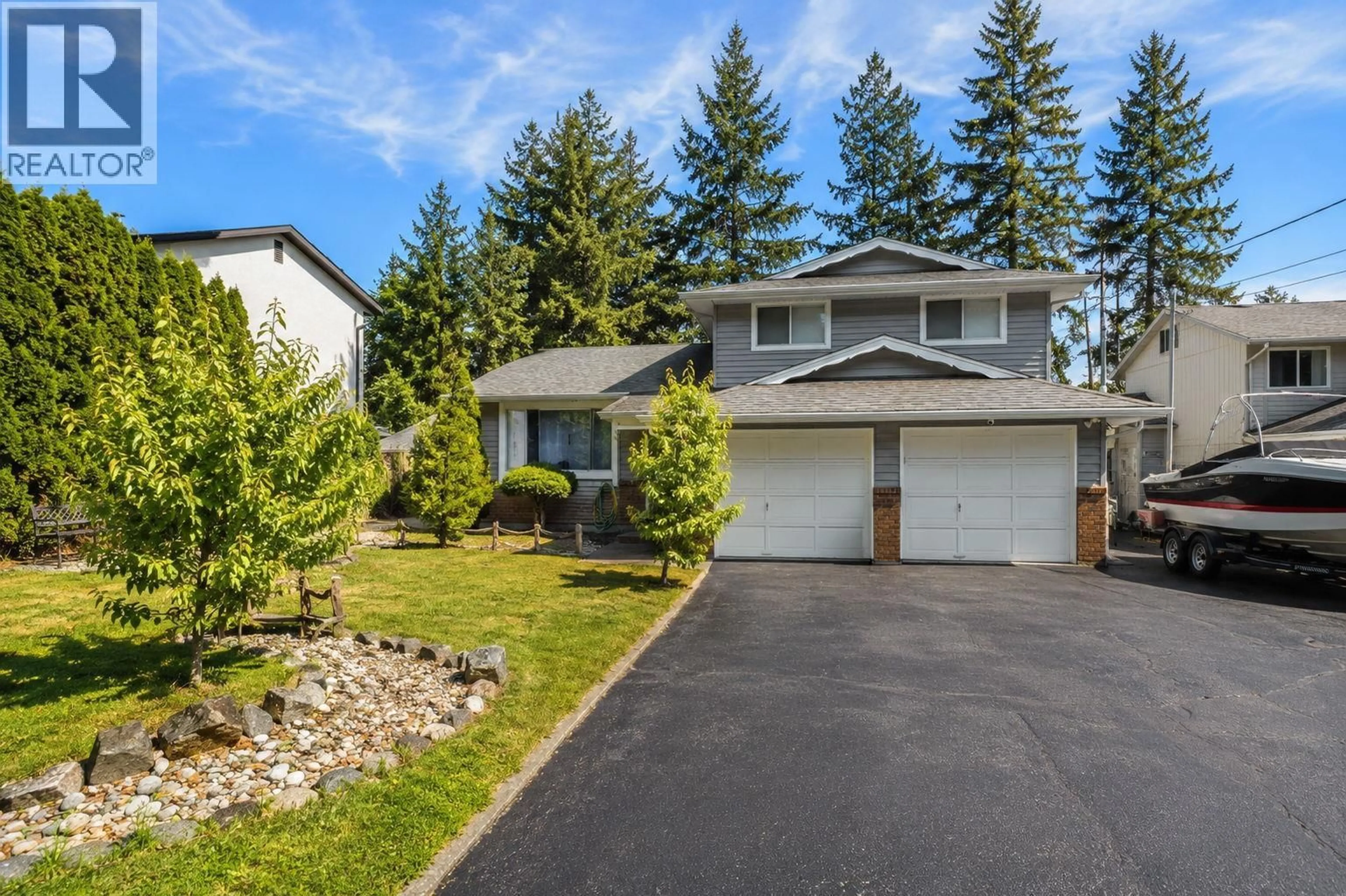 Home with vinyl exterior material, street for 3125 WEBBER ROAD, West Kelowna British Columbia V4T1E7