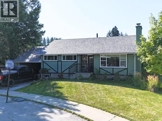 612 17TH AVENUE SOUTH, Cranbrook 2