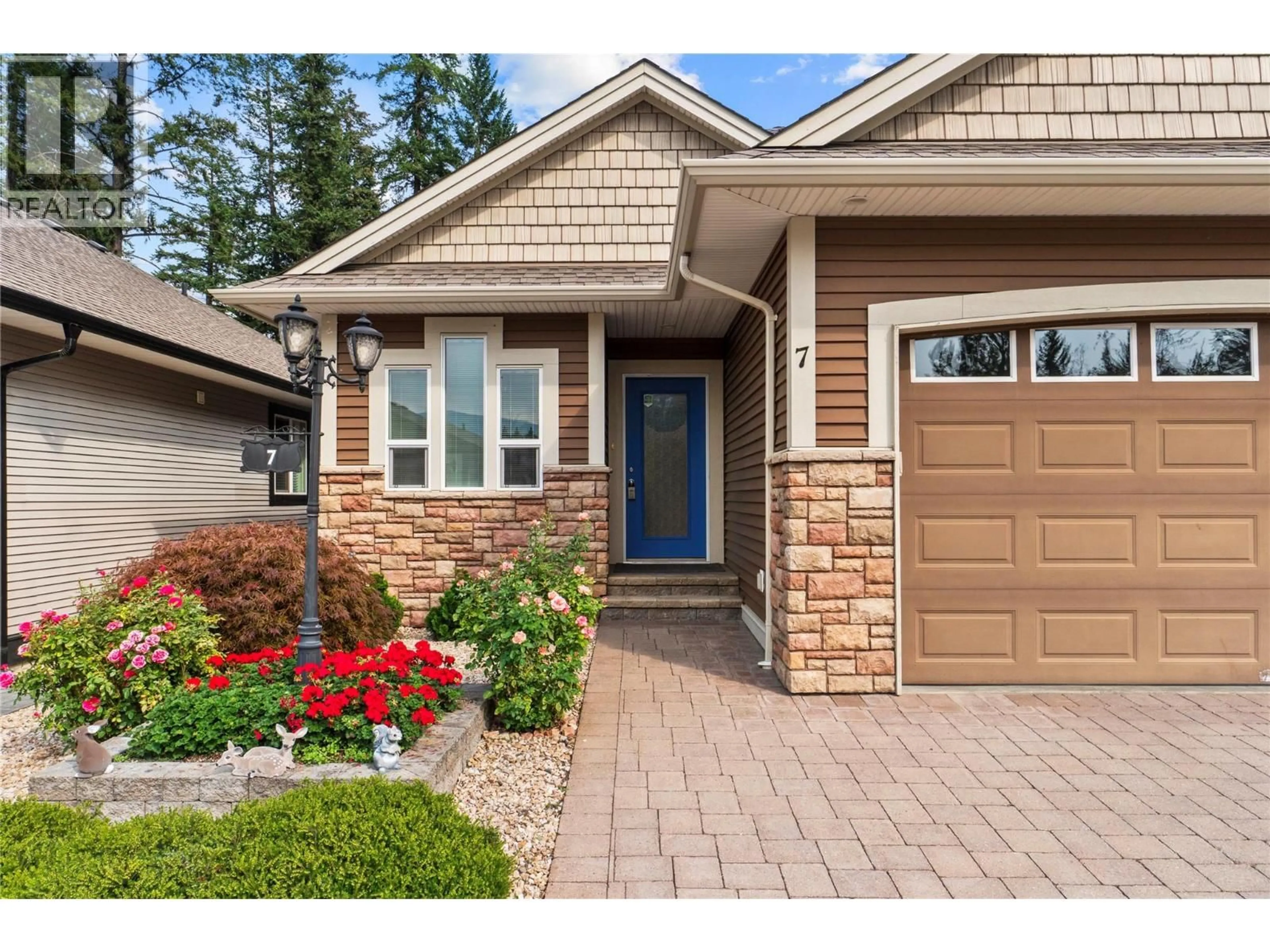 Home with brick exterior material, street for 7 - 2850 7 AVENUE NORTHEAST, Salmon Arm British Columbia V1E0B7