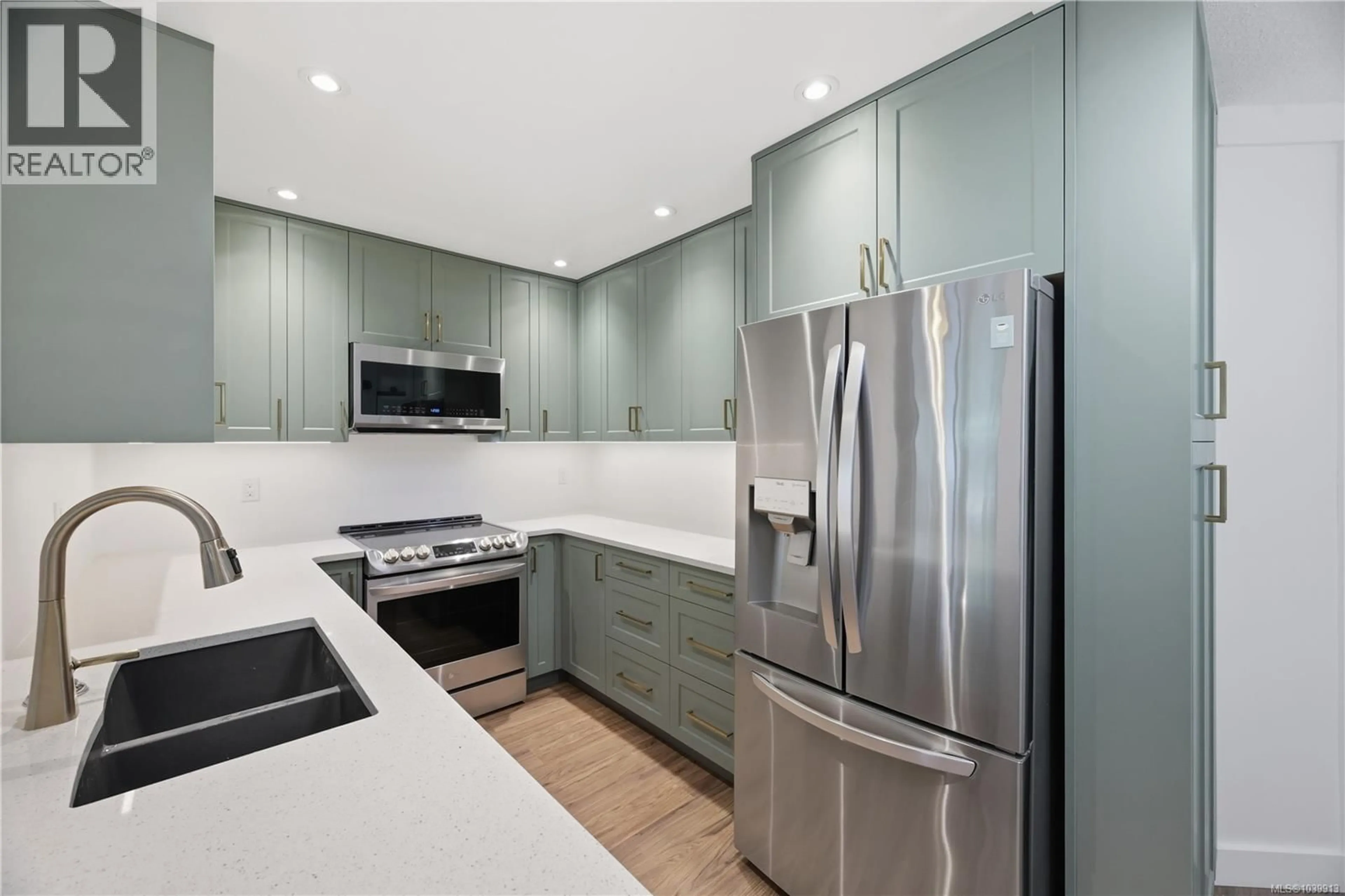 Contemporary kitchen, unknown for 5 - 215 MADILL ROAD, Lake Cowichan British Columbia V0R2G0
