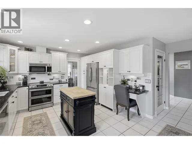 906 INVERMERE COURT, Kamloops 4
