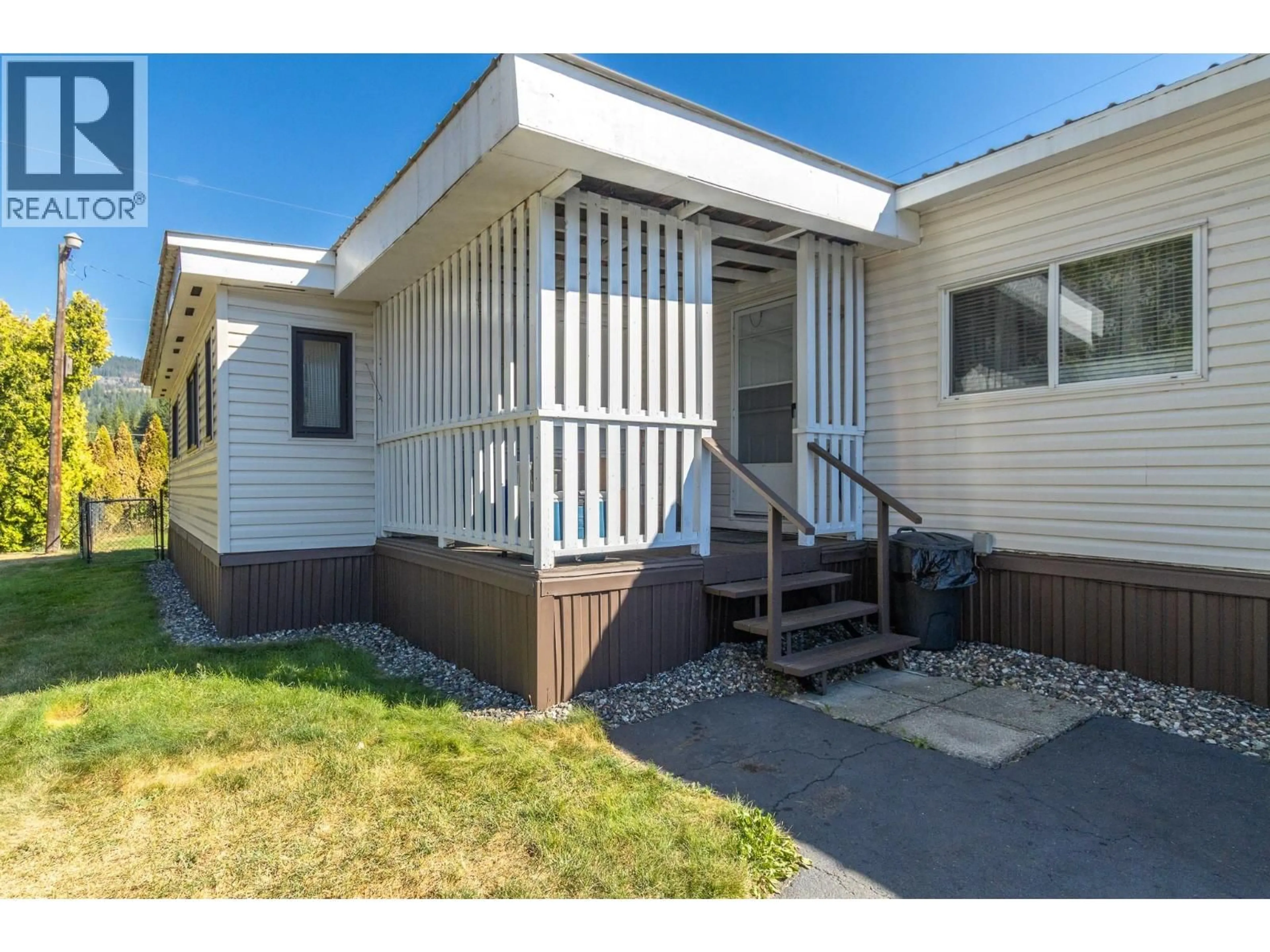 Home with vinyl exterior material, street for 170 - 2500 97B HIGHWAY, Salmon Arm British Columbia V1E1A6