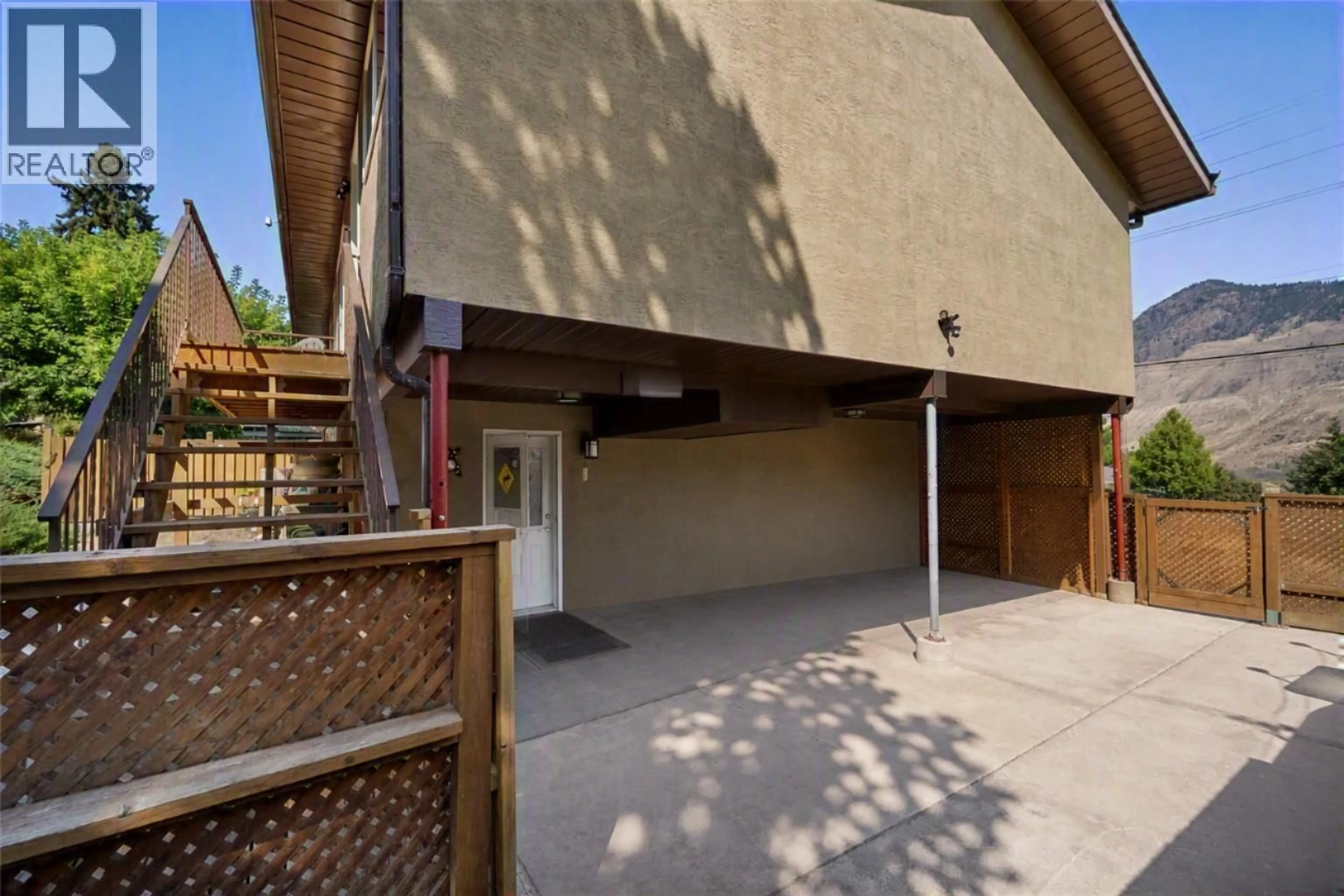 Patio, street for 2045 VALLEYVIEW DRIVE, Kamloops British Columbia V2C4C3