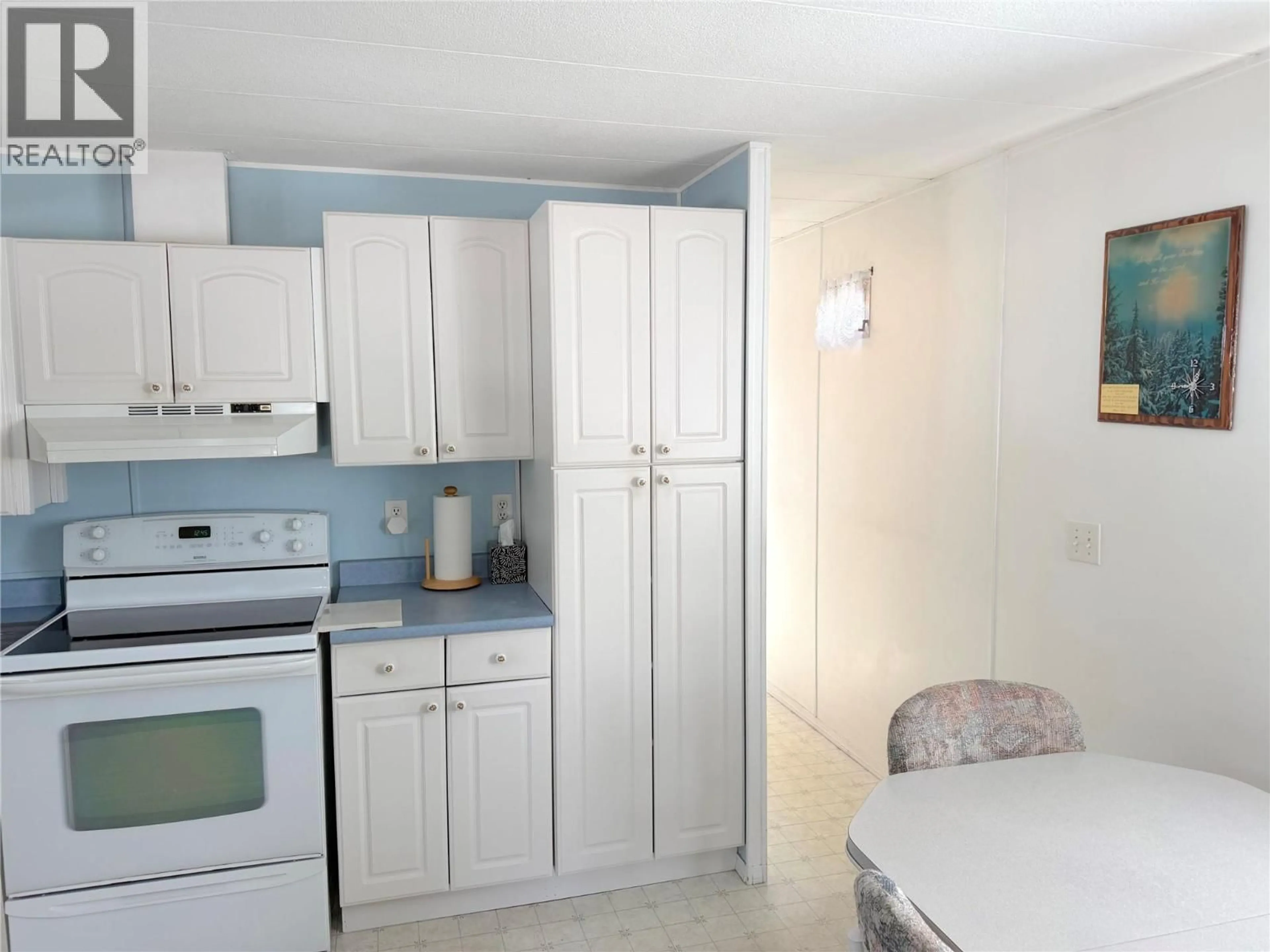 Standard kitchen, ceramic/tile floor for 116 - 1133 FINDLAY ROAD, Kelowna British Columbia V1X5A9