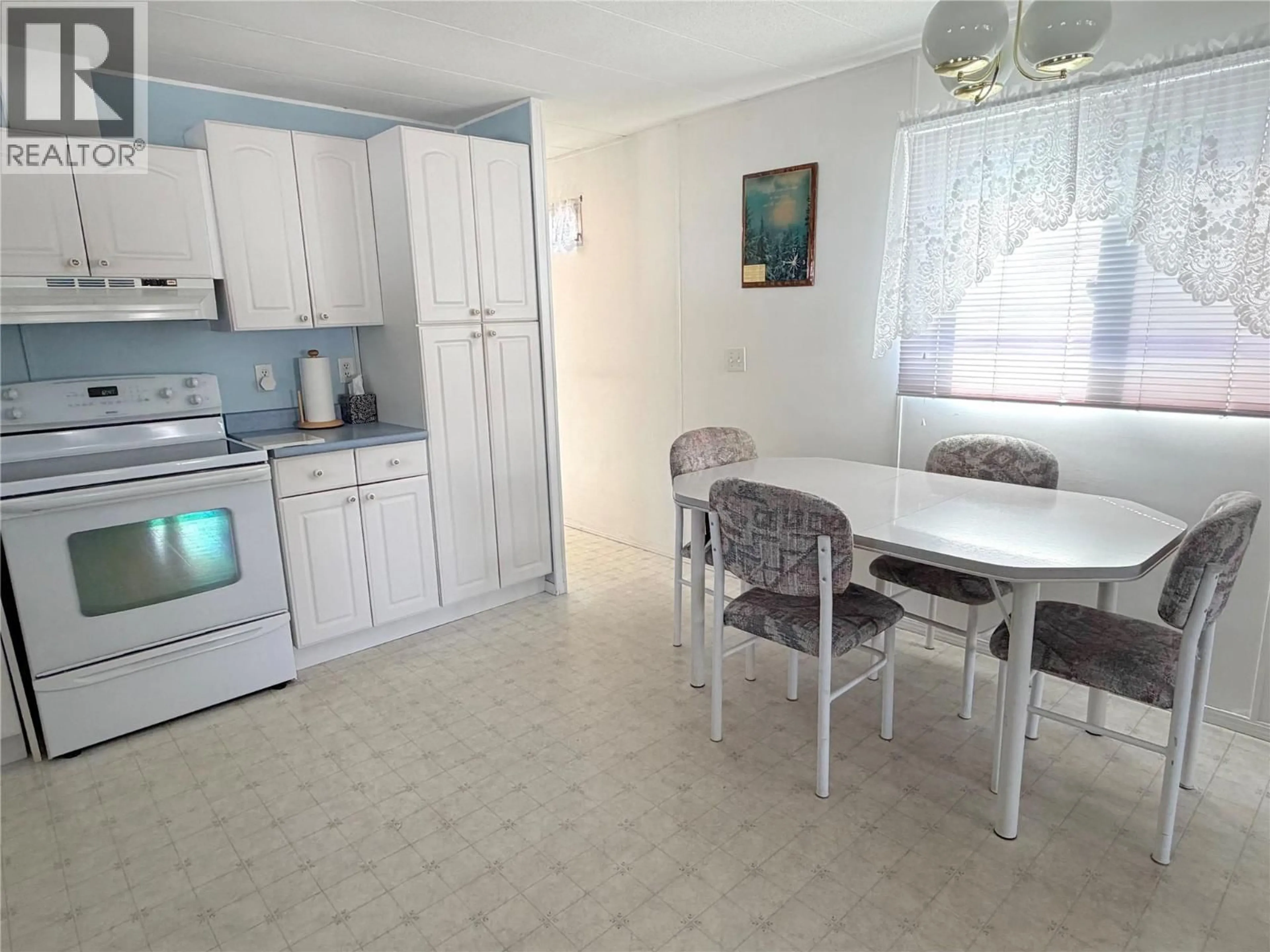 Standard kitchen, unknown for 116 - 1133 FINDLAY ROAD, Kelowna British Columbia V1X5A9