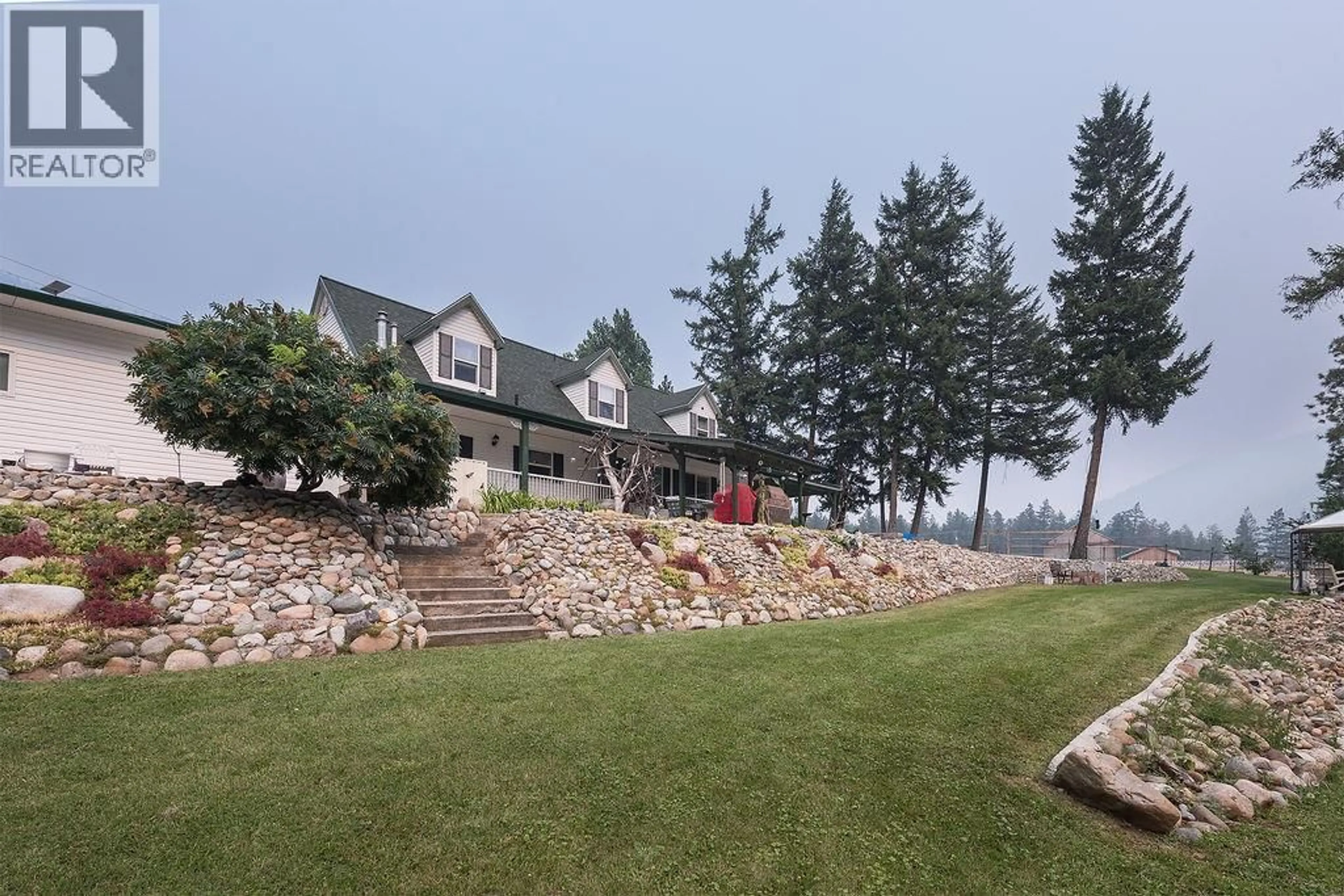 Patio, water/lake/river/ocean view for 2821 OLD HEDLEY ROAD, Princeton British Columbia V0X1K0