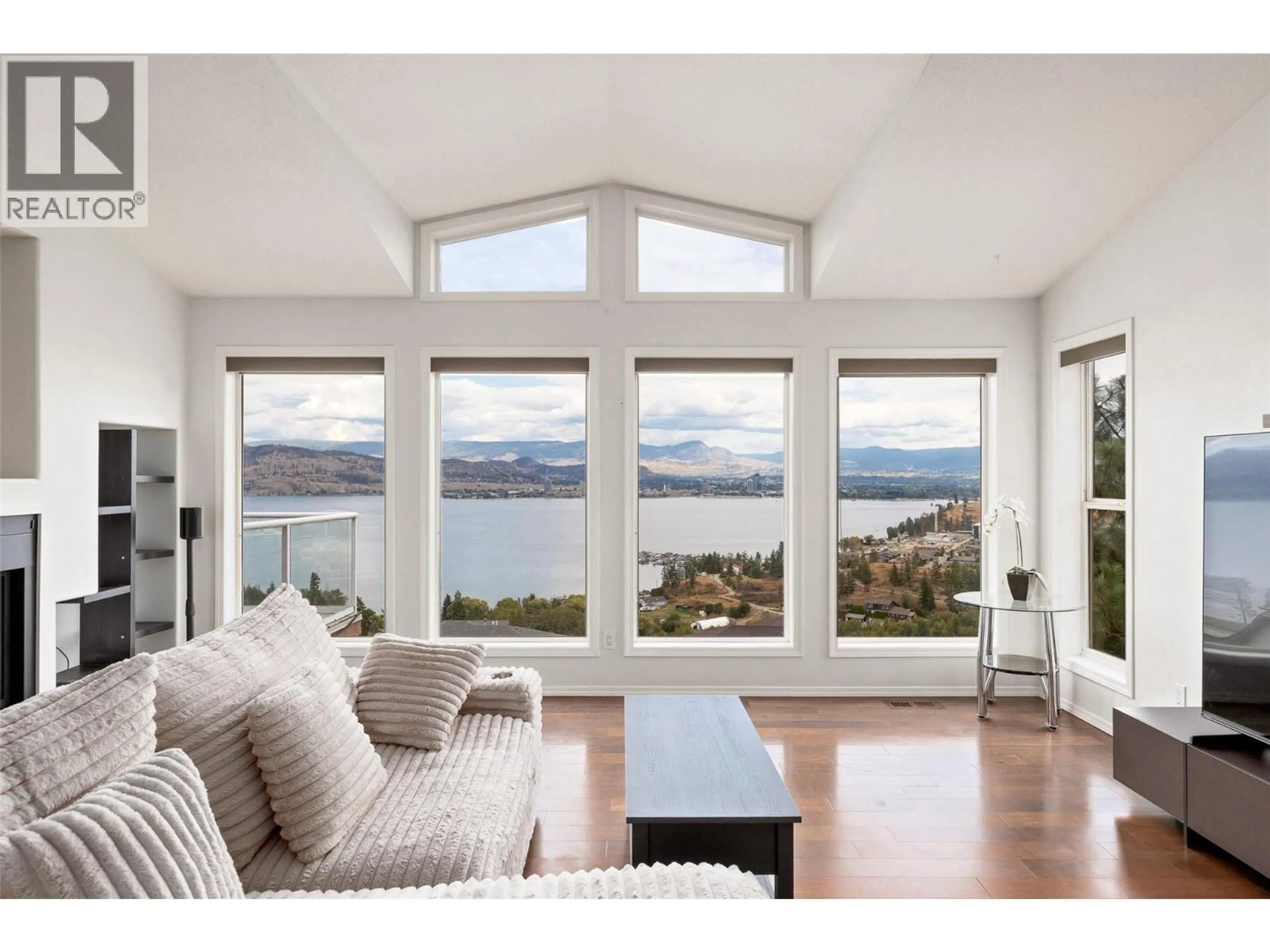 Unknown for 14 - 1525 BEAR CREEK ROAD, Kelowna British Columbia V1Z3R6