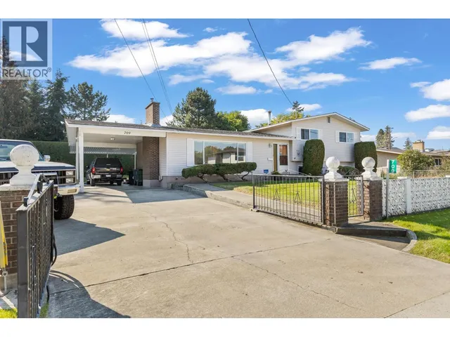 709 HAZELL ROAD, Kelowna 2